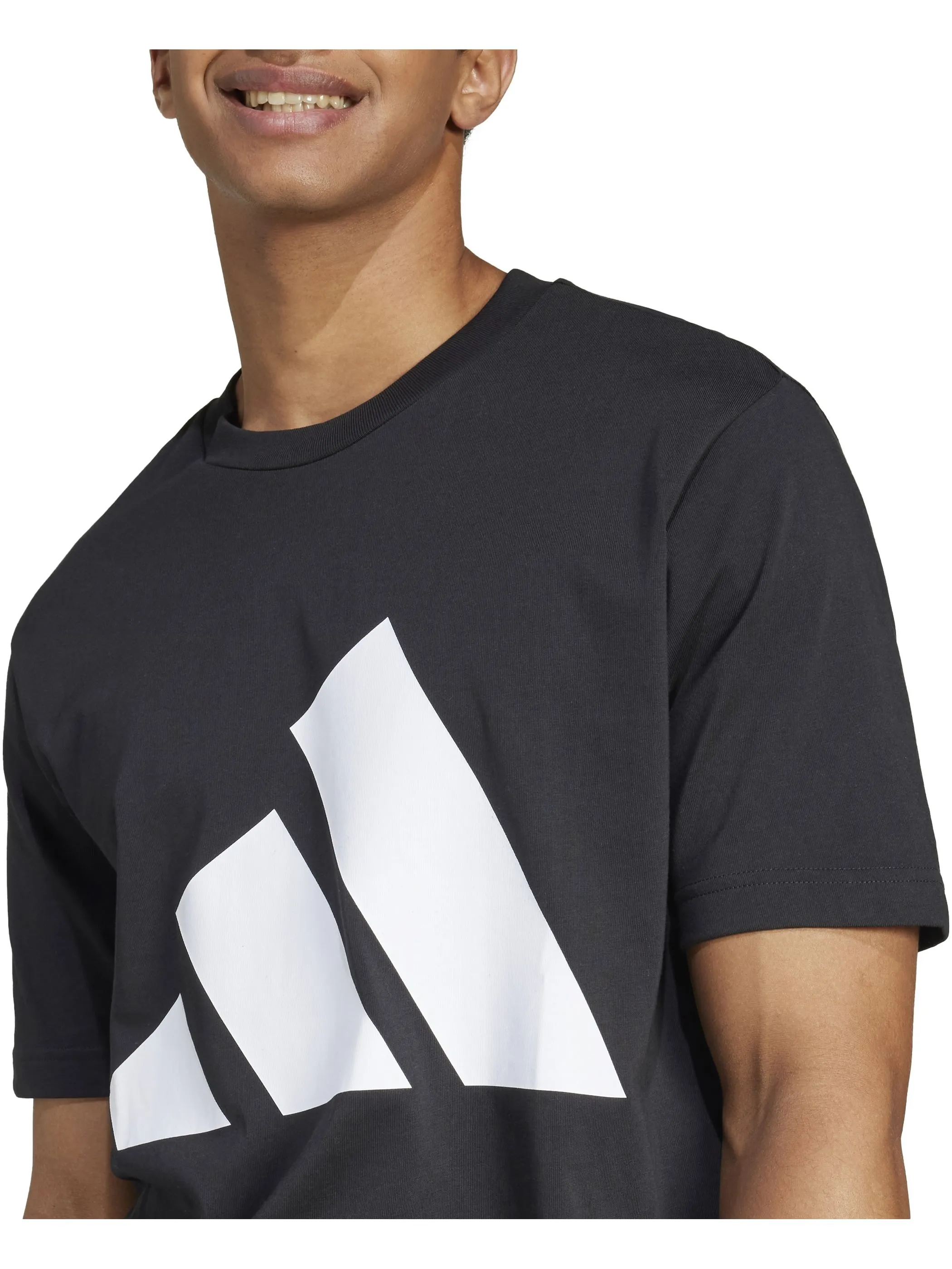 Adidas JE8945 He-TShirt Logo Groß schwarz Schwarz 904887 000 3