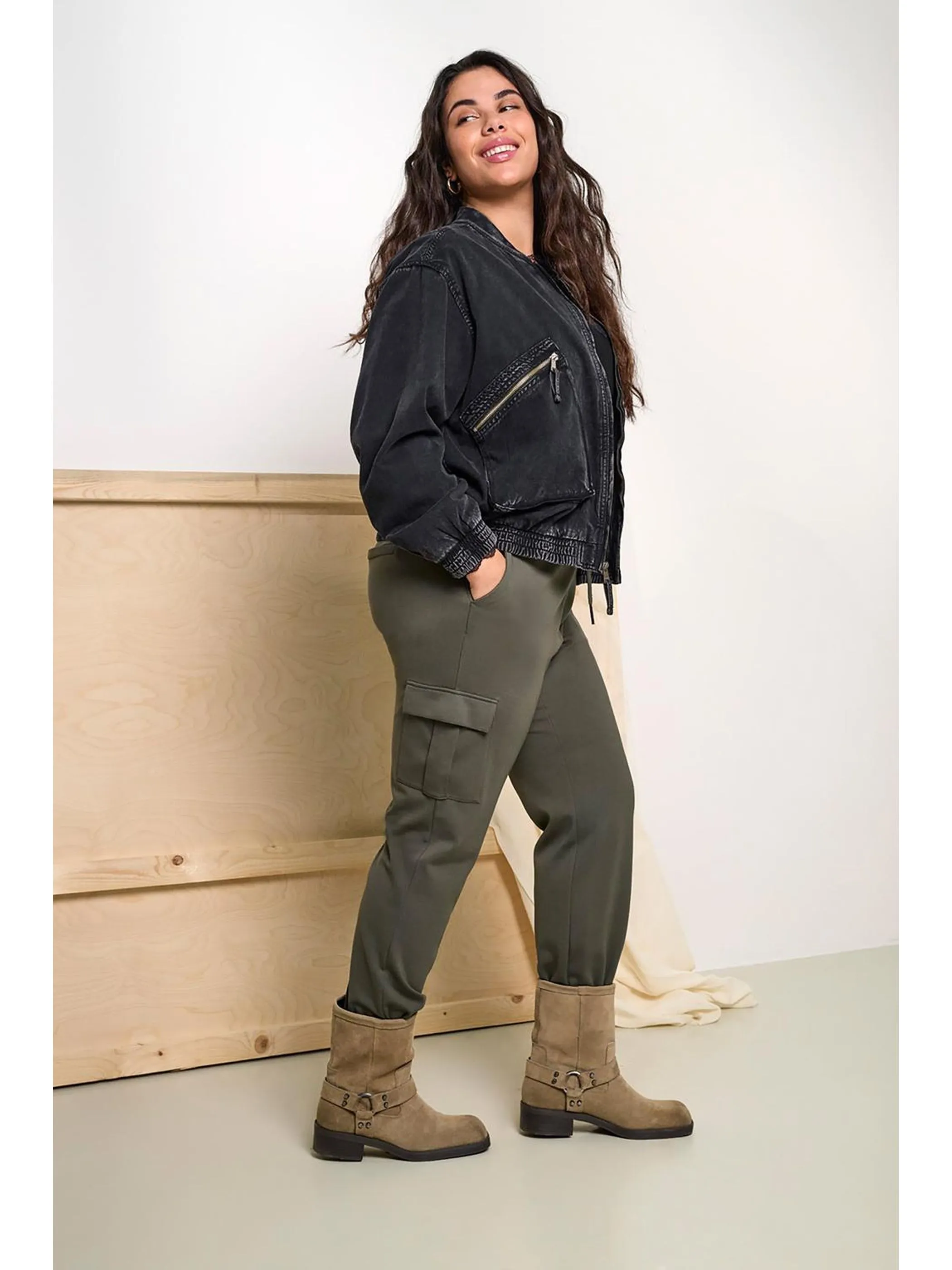 Only Carmakoma 15207858 CARGOLDTRASH LIFE CAR Grau 903820 296560 3 Only Carmakoma 15207858 CARGOLDTRASH LIFE CAR Grau 903820 296560 3