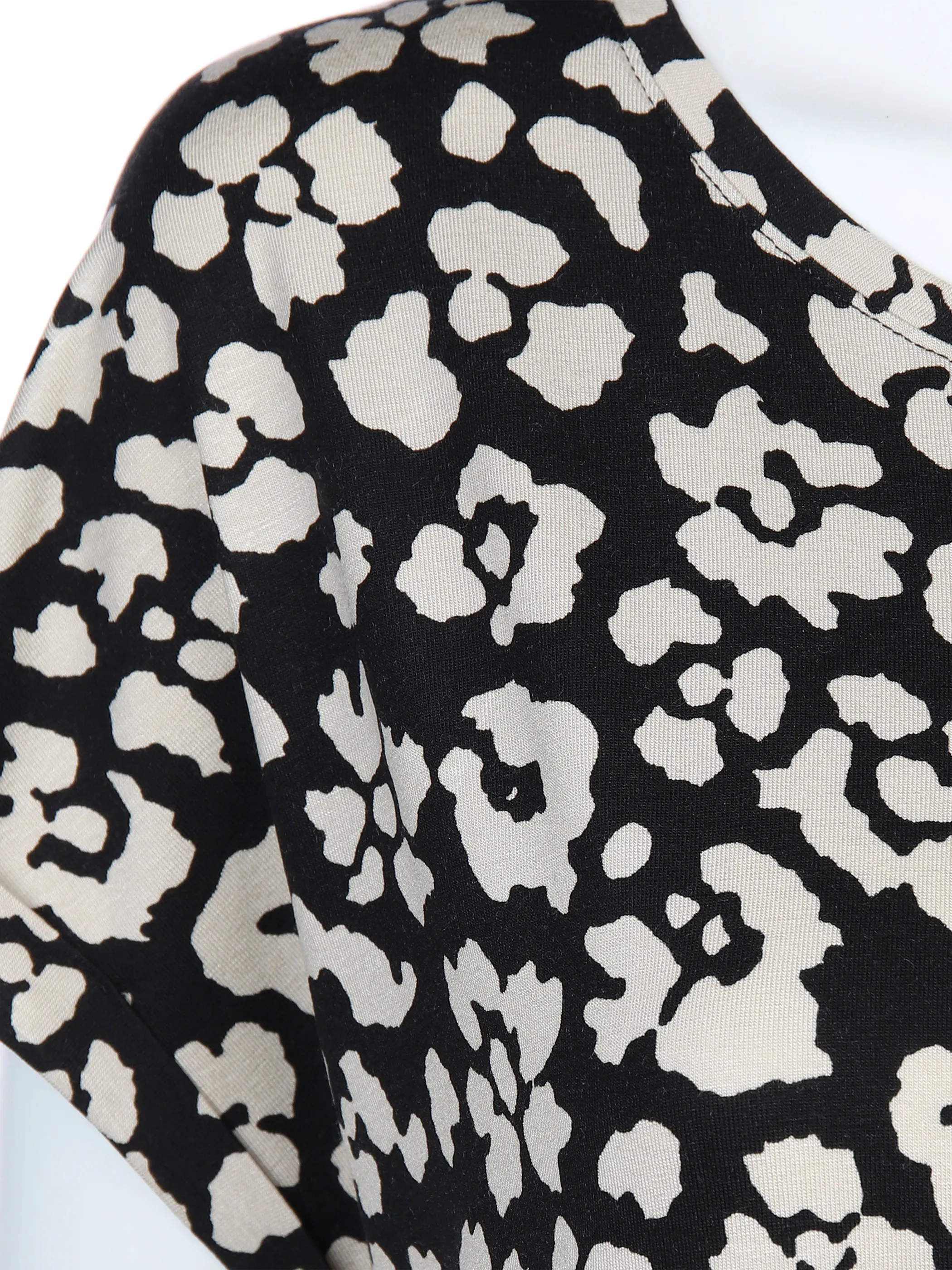 Lisa Tossa Da-T-Shirt m. Alloverprint Schwarz 877821 SCHW/SAND 3 Lisa Tossa Da-T-Shirt m. Alloverprint Schwarz 877821 SCHW/SAND 3