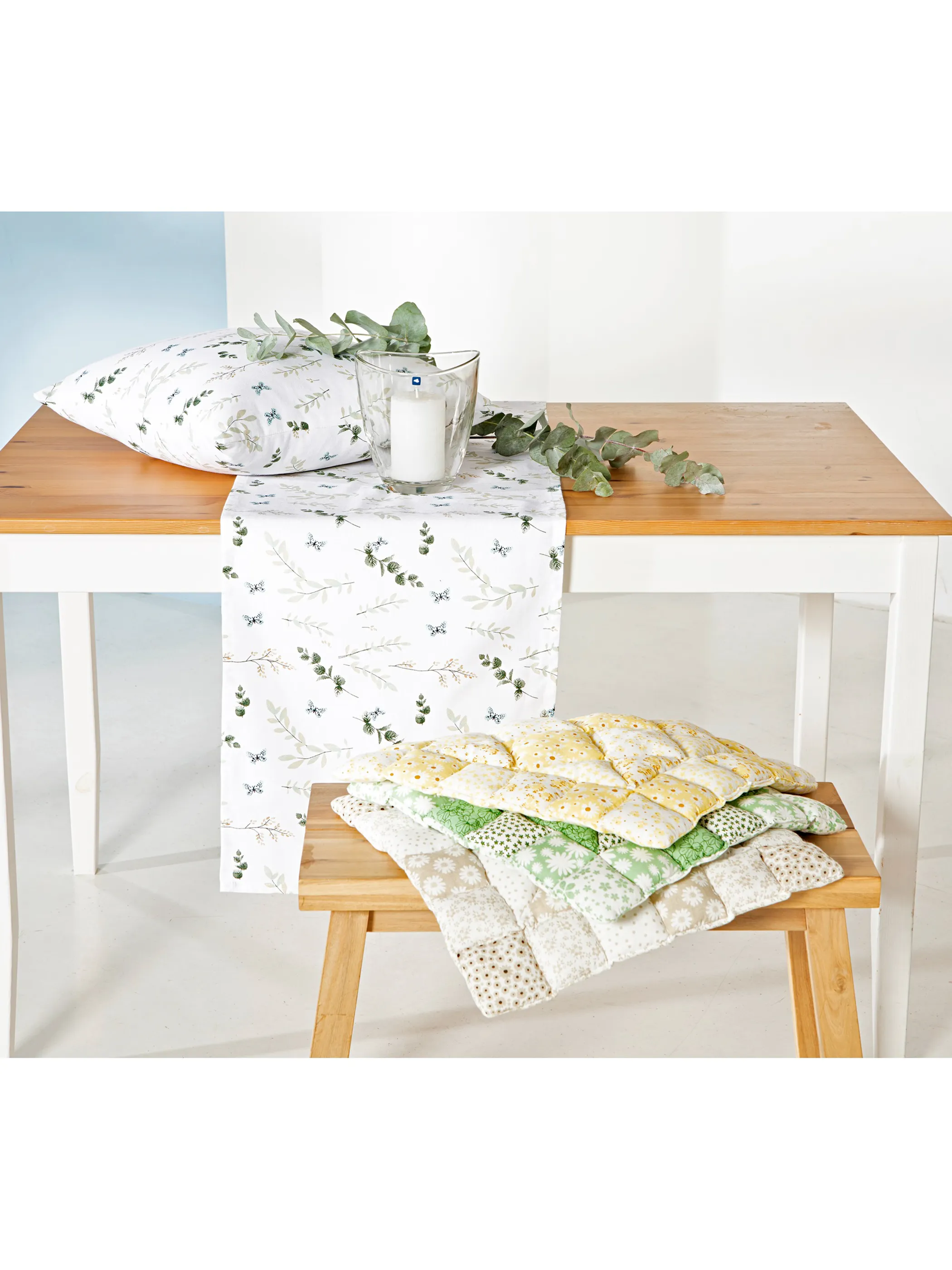 Dream House Tischläufer 40x140cm  butterfl Weiß 861306 BUTTERLY 4 Dream House Tischläufer 40x140cm  butterfl Weiß 861306 BUTTERLY 4