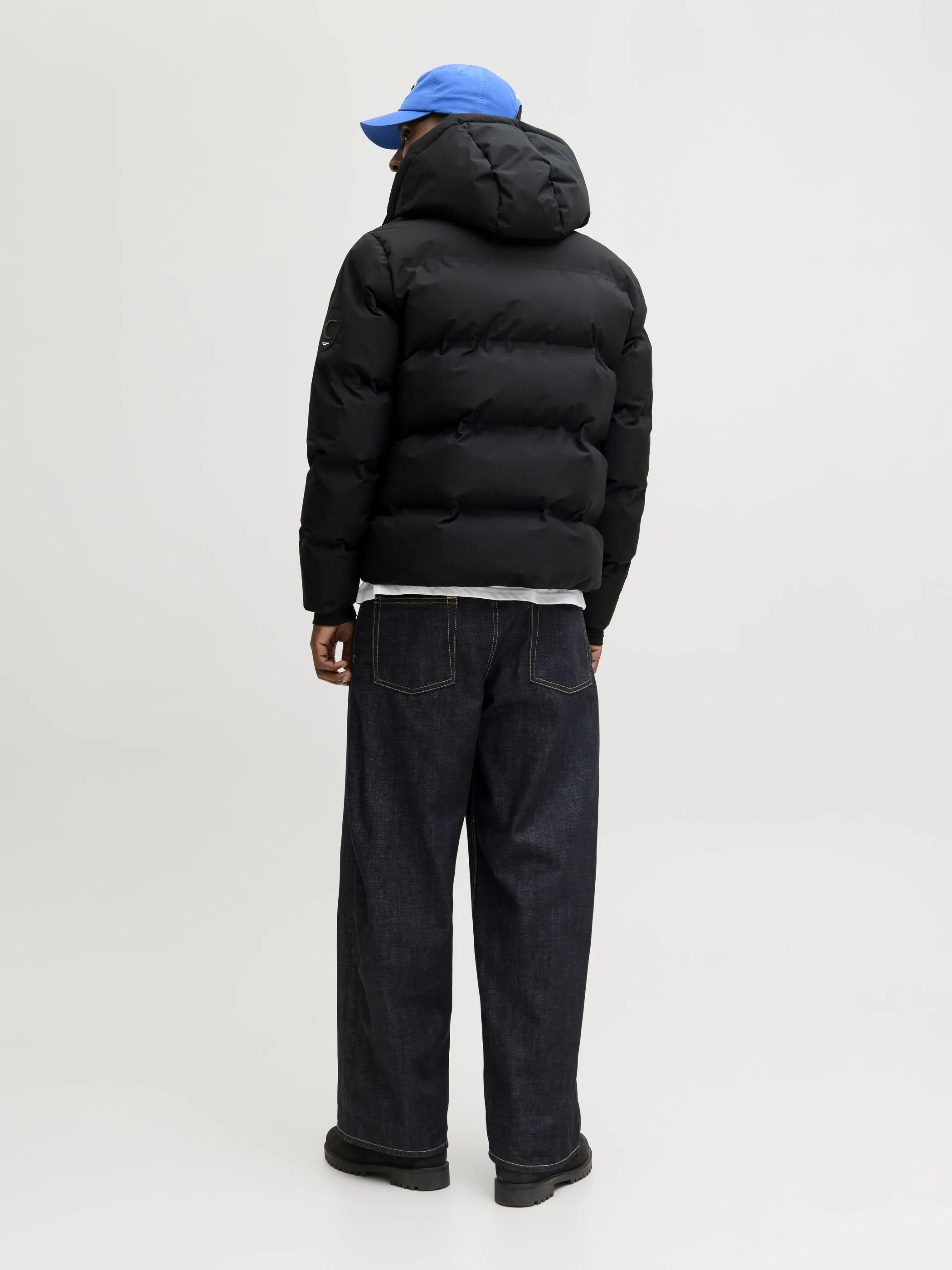 Jack Jones 12285919 JCOFUSION PUFFER JACK Schwarz 917703 178012 2 Jack Jones 12285919 JCOFUSION PUFFER JACK Schwarz 917703 178012 2