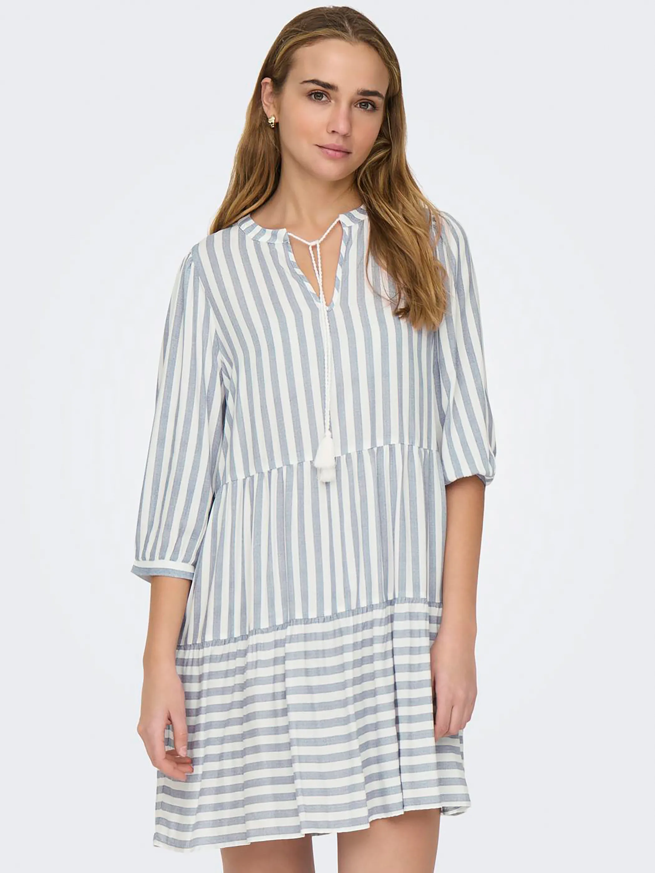 Only 15220521 ONLKAYA 3/4 PUFF SHOR Blau 892460 177922003 4 Only 15220521 ONLKAYA 3/4 PUFF SHOR Blau 892460 177922003 4