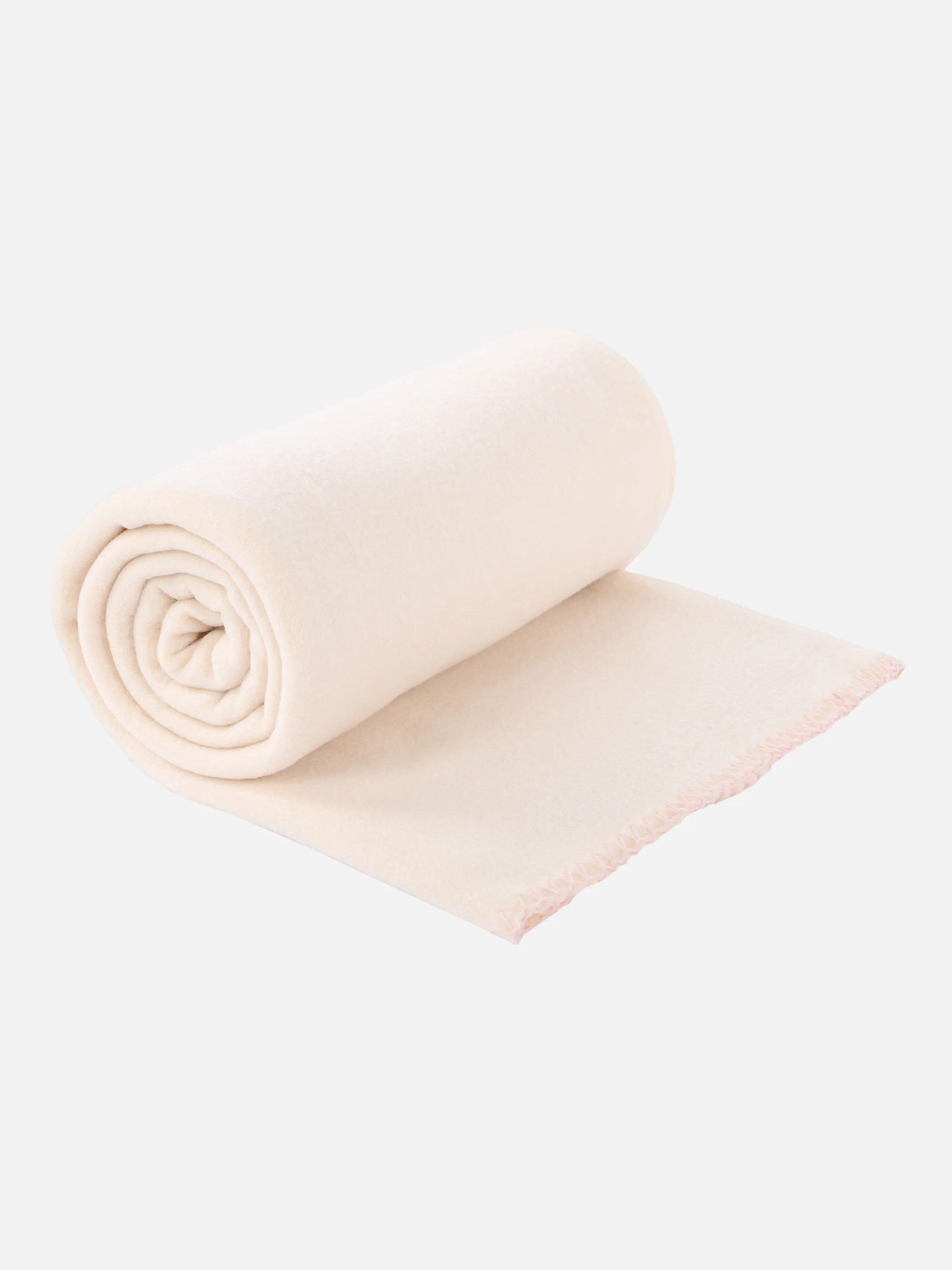 Dream House Fleecedecke 130x170cm uni 20er Beige 880121 BEIGE 2 Dream House Fleecedecke 130x170cm uni 20er Beige 880121 BEIGE 2