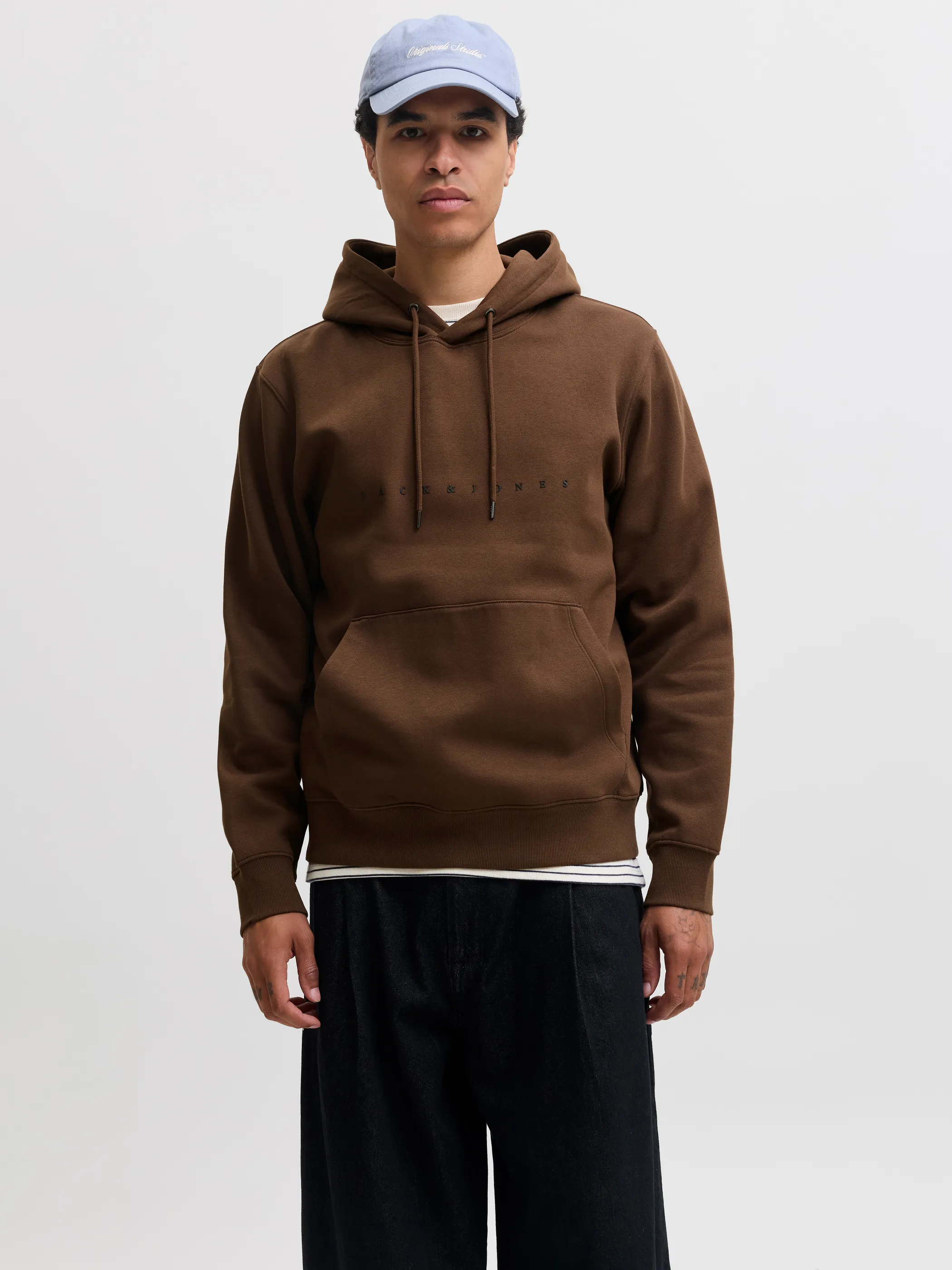 Jack Jones 12233972 JJESTAR JJ SWEAT HOOD Braun 878876 307144 1