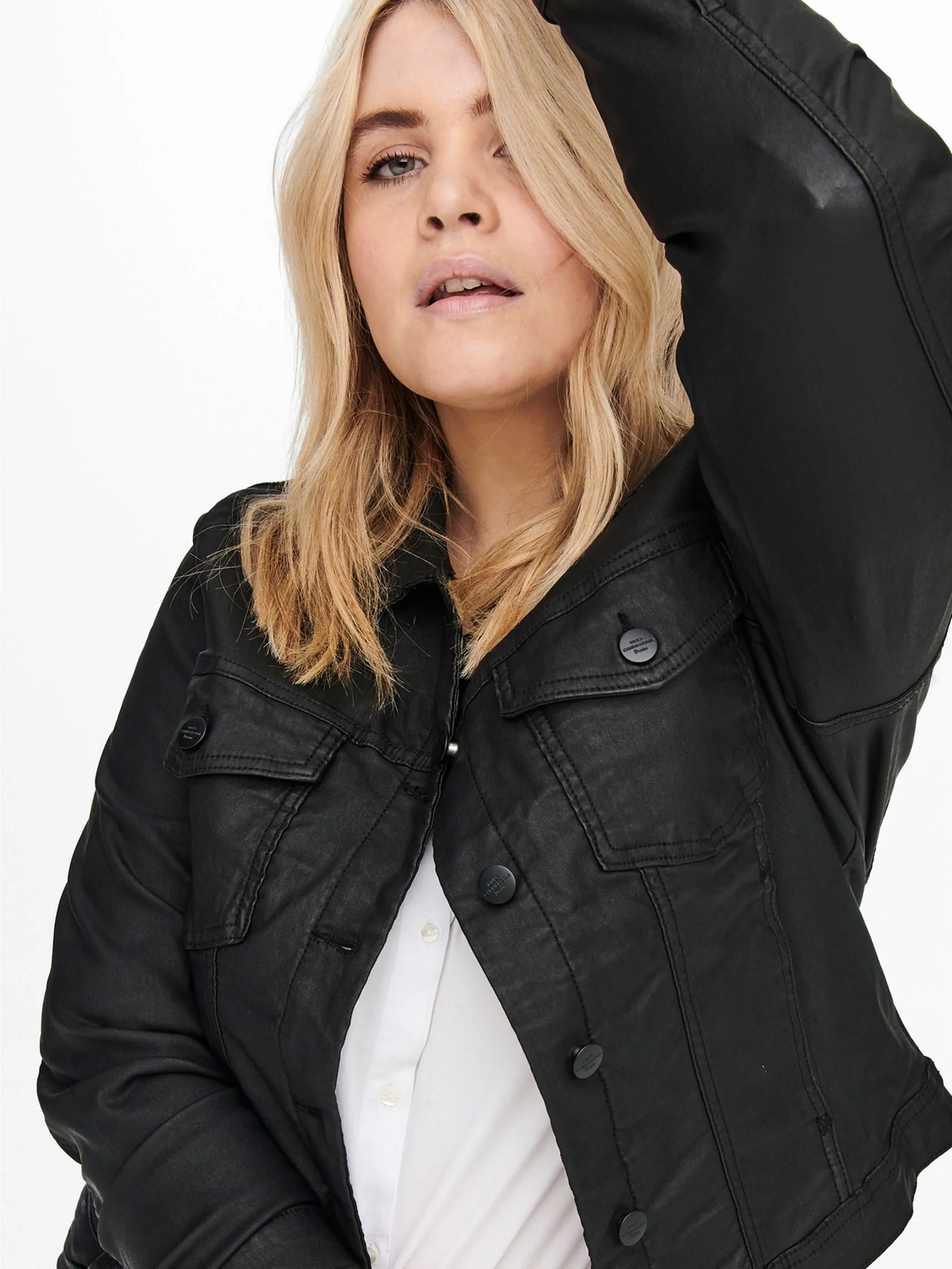 Only Carmakoma 15238716 CARWESPA LIFE JACKET Schwarz 903815 177911001 3 Only Carmakoma 15238716 CARWESPA LIFE JACKET Schwarz 903815 177911001 3