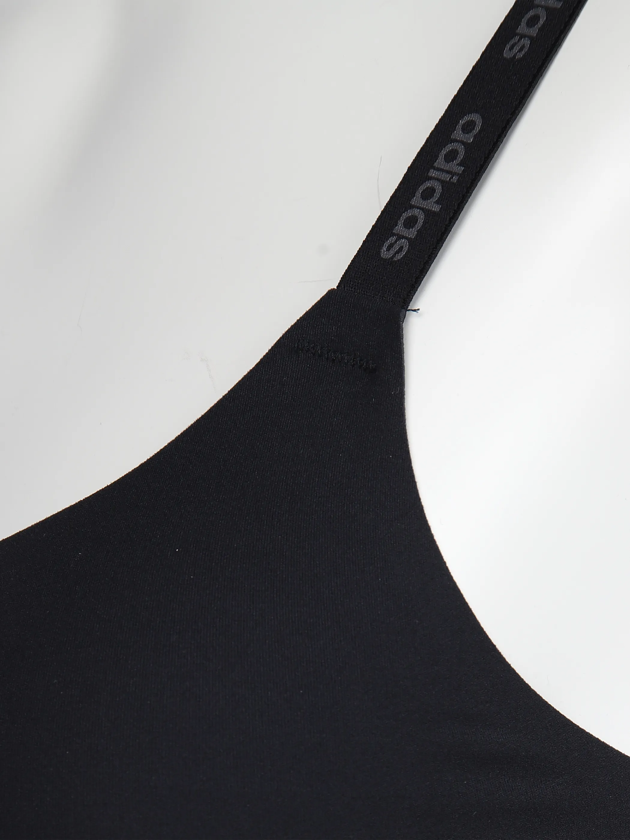 Adidas 4A7H62 SCOOP LOUNGE BRA Schwarz 894519 006 3 Adidas 4A7H62 SCOOP LOUNGE BRA Schwarz 894519 006 3