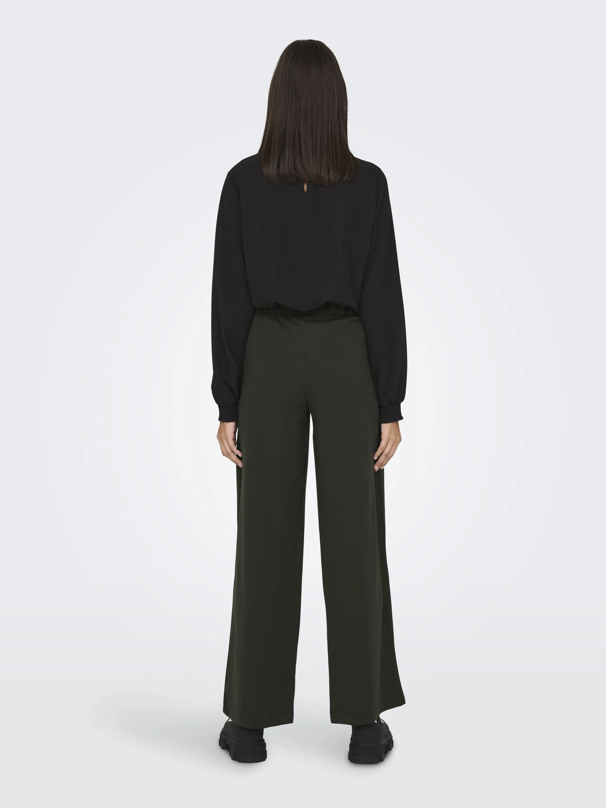 Jacqueline 15208430 JDYGEGGO NEW LONG PANT Grün 881744 186898001 5