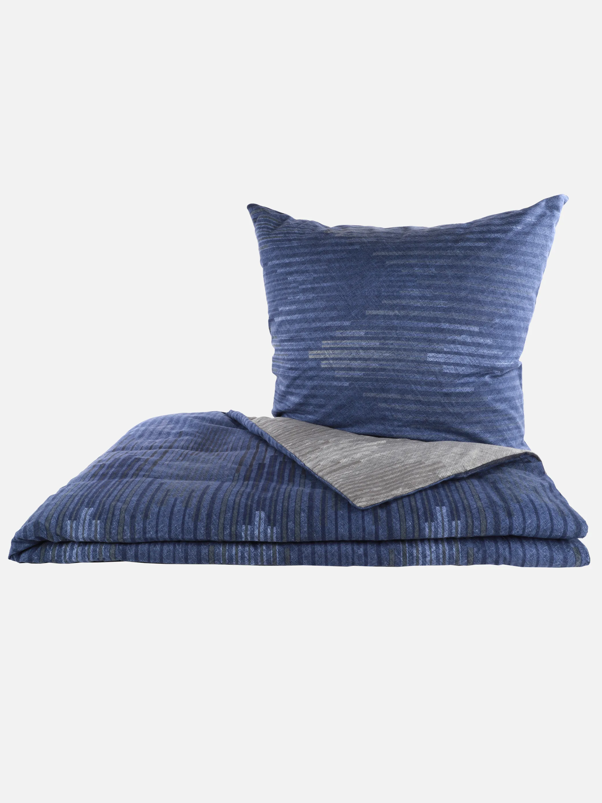 Kaeppel I Biberbettwäsche Ikat 135x200 Blau 918612 INDIGO 1