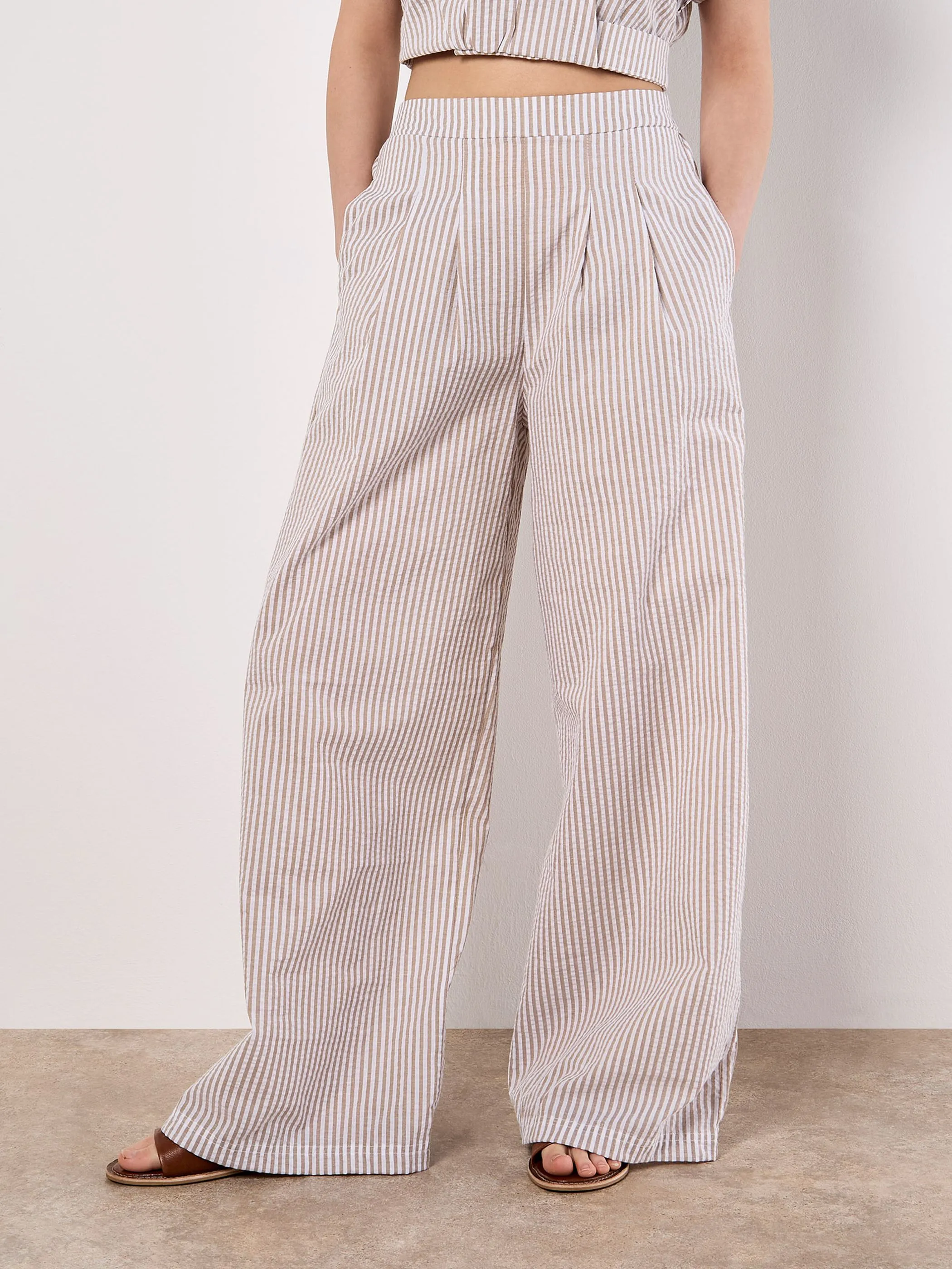 Apricot 107780 Apricot Stripe Seersuck Beige 919505 STO 1
