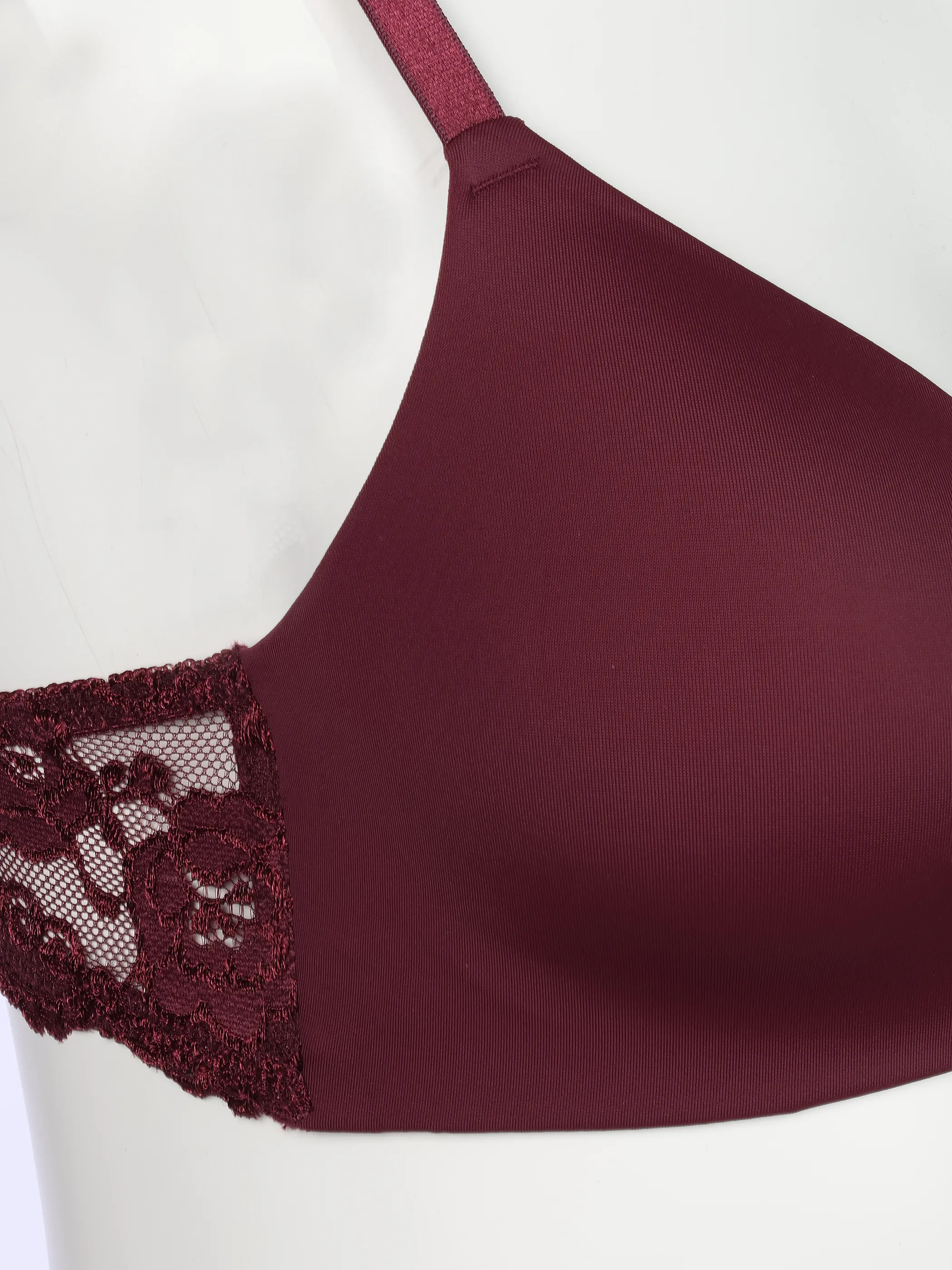 Sure Soft BH mit Spitze Rot 913592 267 3 Sure Soft BH mit Spitze Rot 913592 267 3