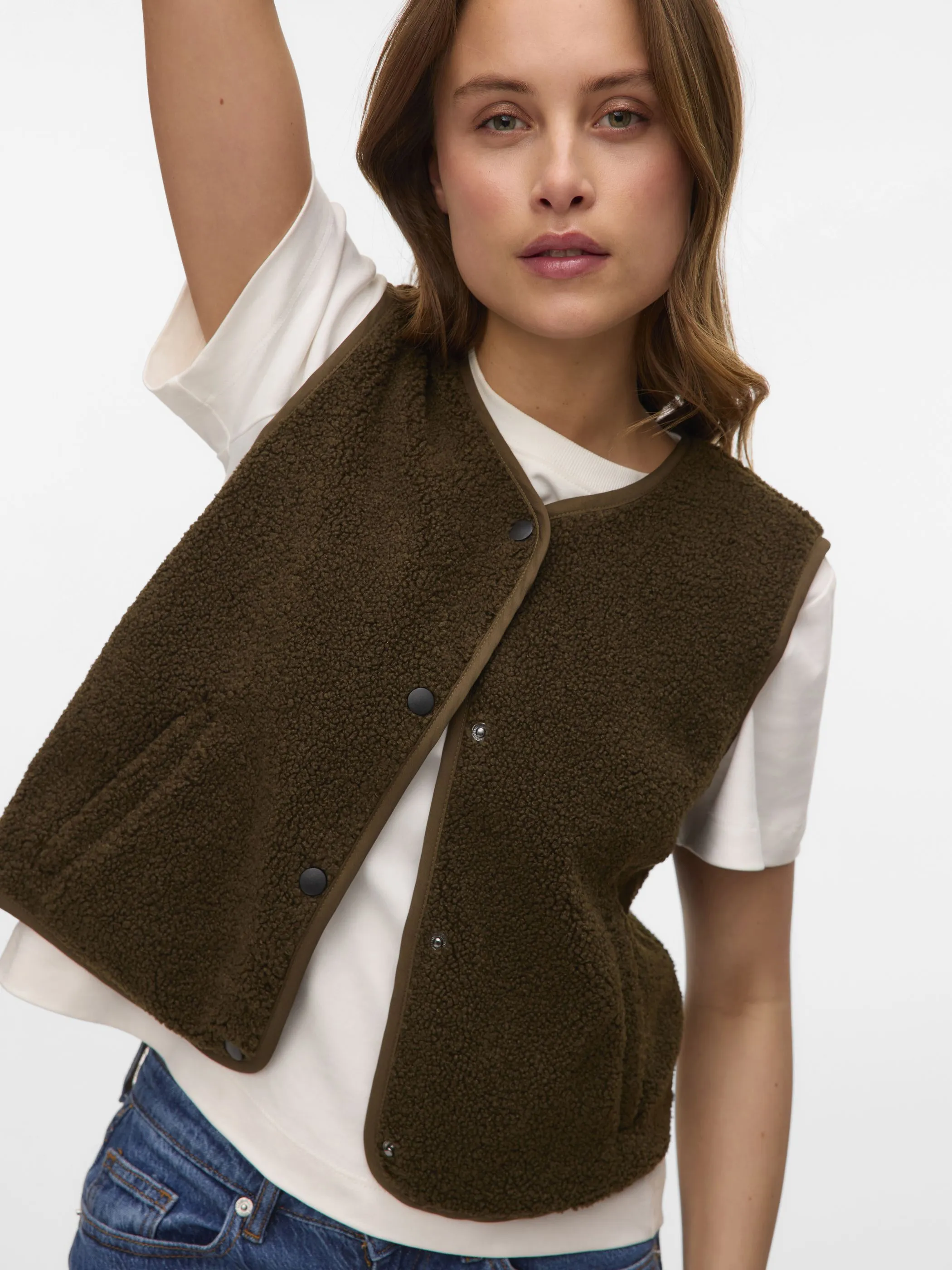 Vero Moda 10337854 VMGILLY SL GILET JRS Grün 915293 188880 4