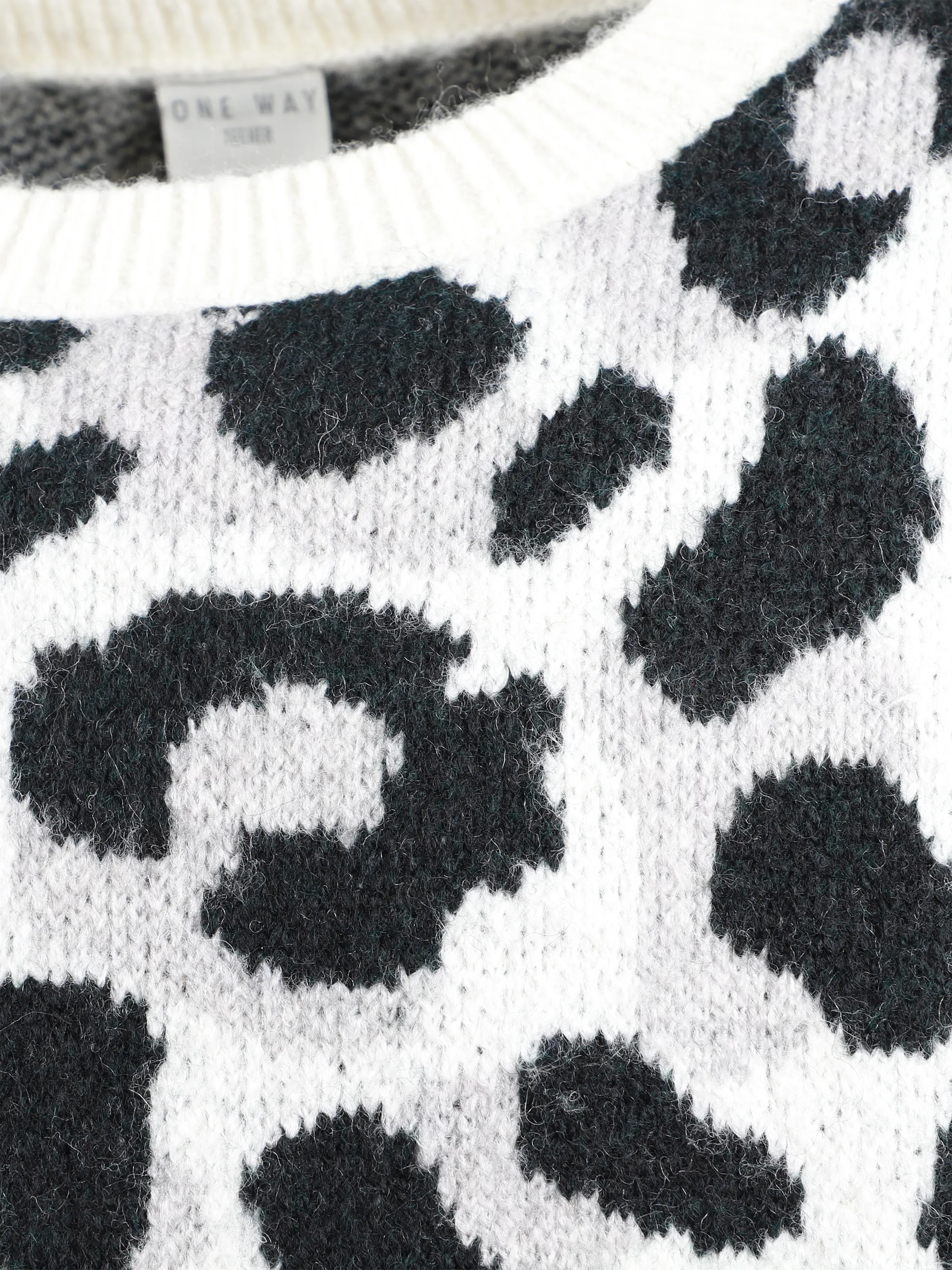 One Way JM Jaquard Pullover mit Leo AOP in schwarz/weiß Schwarz 916325 SCHWARZ 3