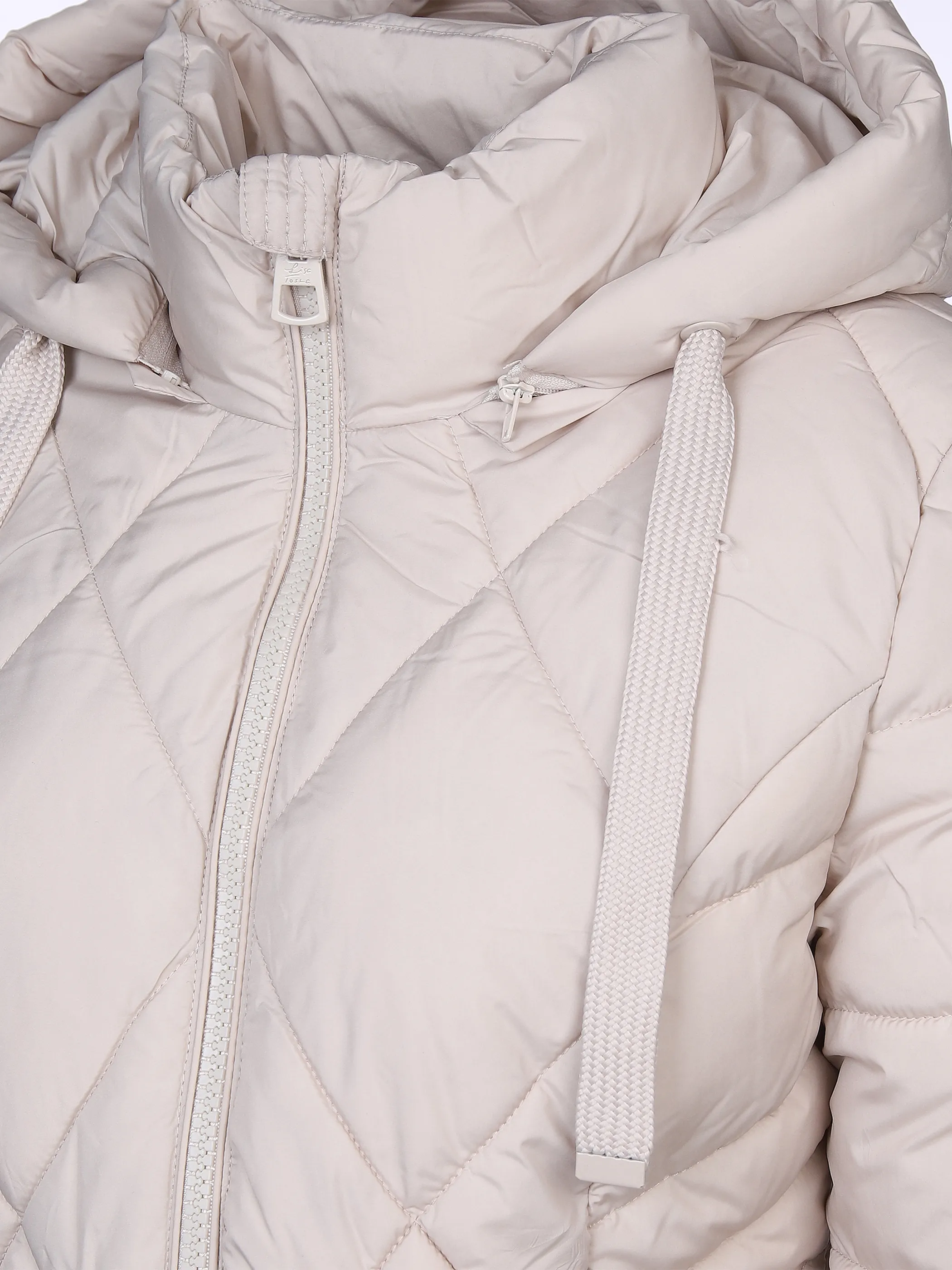 Lisa Tossa Da-Stepp-Jacke m. Kapuze Weiß 866378 CREAM 3 Lisa Tossa Da-Stepp-Jacke m. Kapuze Weiß 866378 CREAM 3