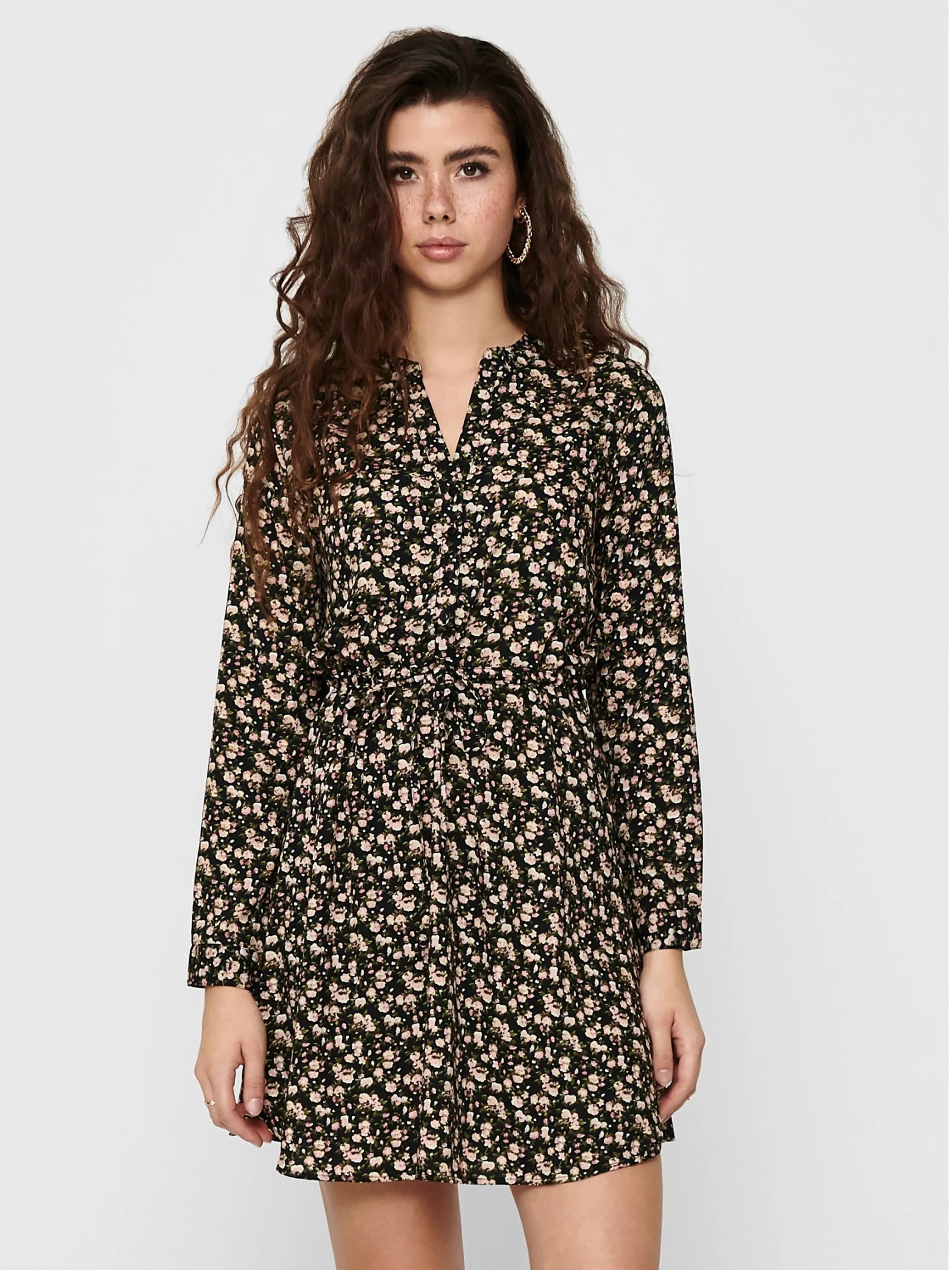 Only 15200543 ONLCORY L/S V-NECK TU Schwarz 842631 177911004 4 Only 15200543 ONLCORY L/S V-NECK TU Schwarz 842631 177911004 4