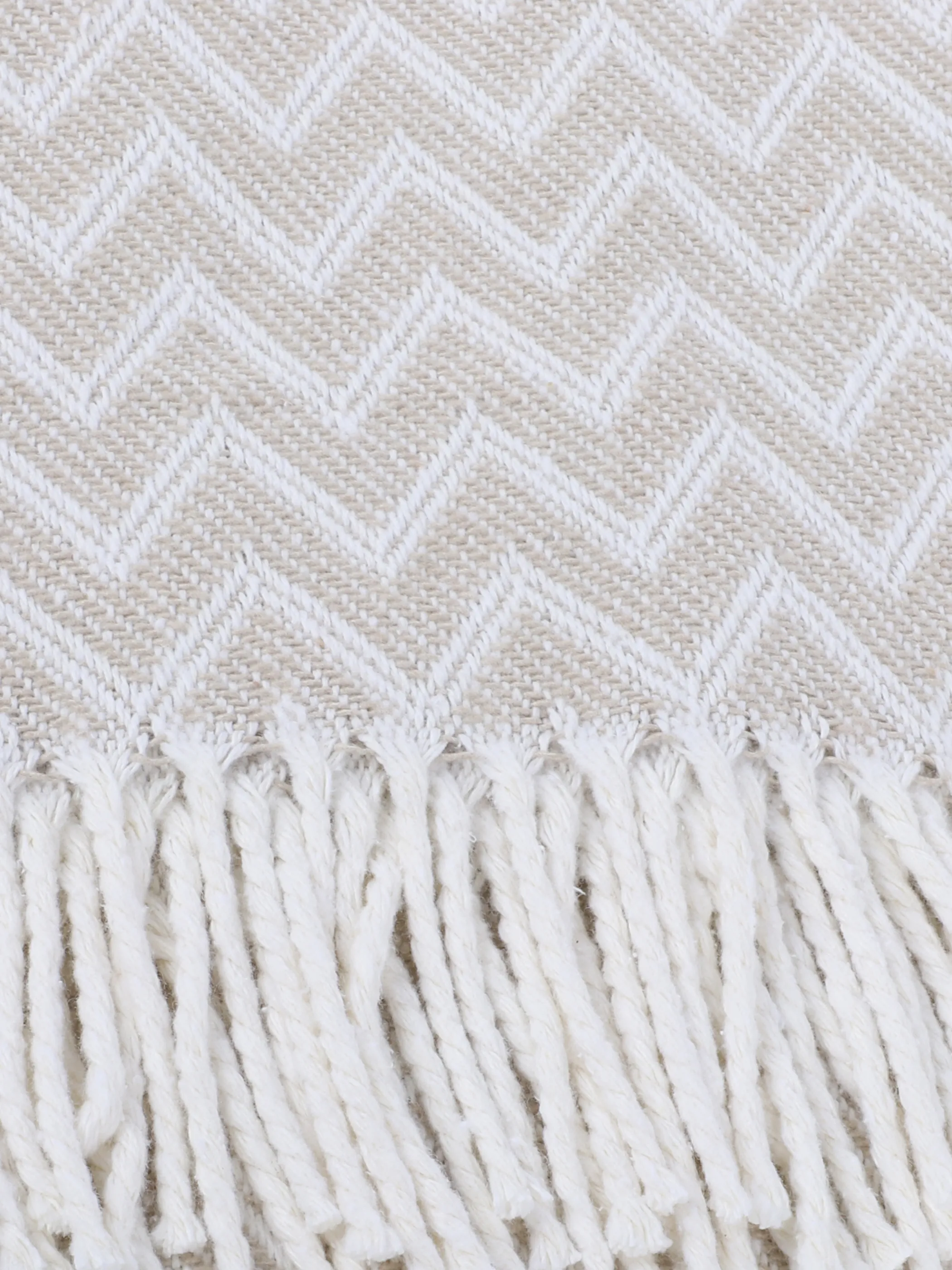 Villa Grinario Decke mit Fransen Zick-Zack Mu Weiß 866207 000 3