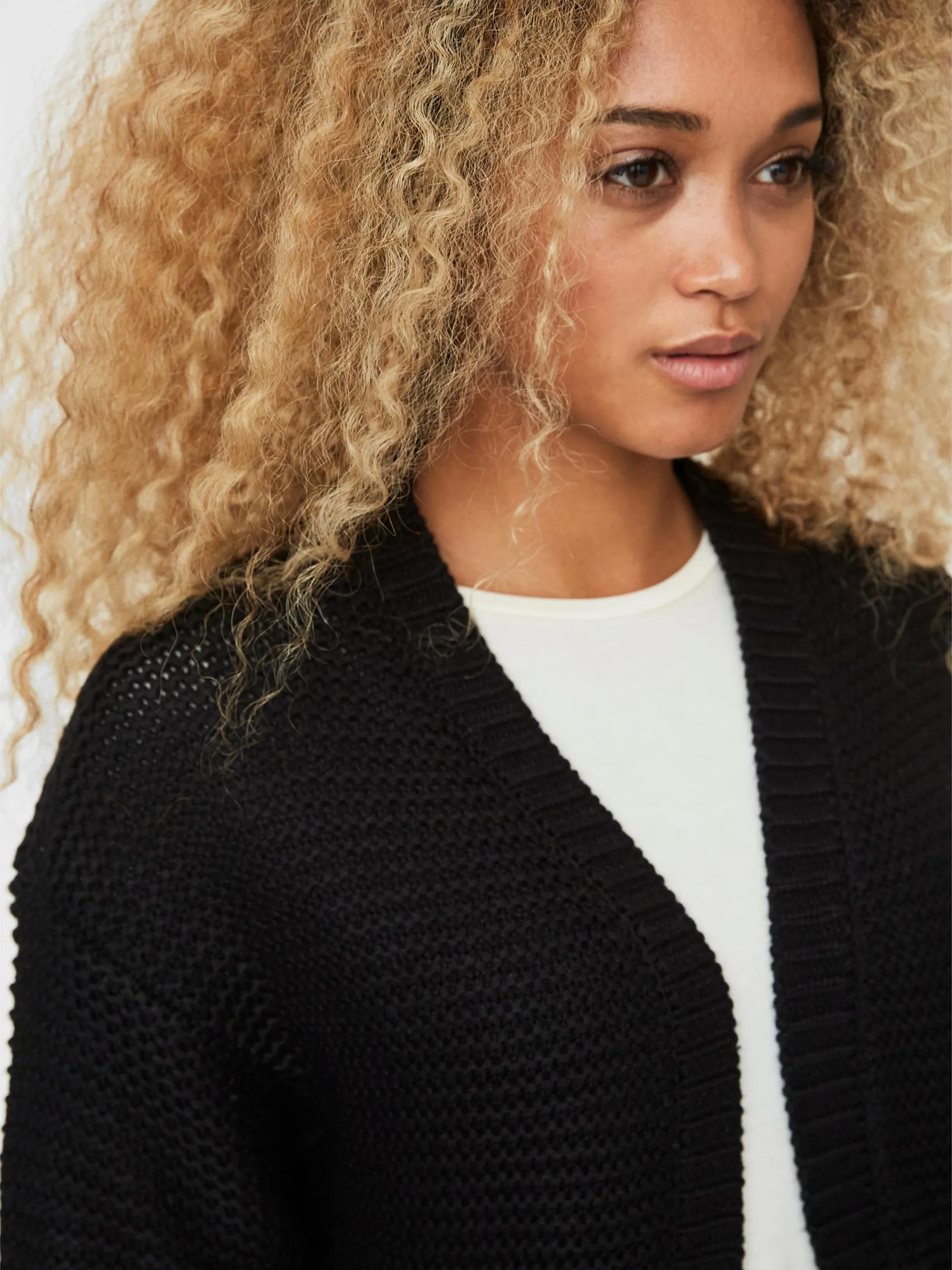 Vero Moda 10183605 VMNO NAME LS CARDIGAN Schwarz 781885 177868 3 Vero Moda 10183605 VMNO NAME LS CARDIGAN Schwarz 781885 177868 3
