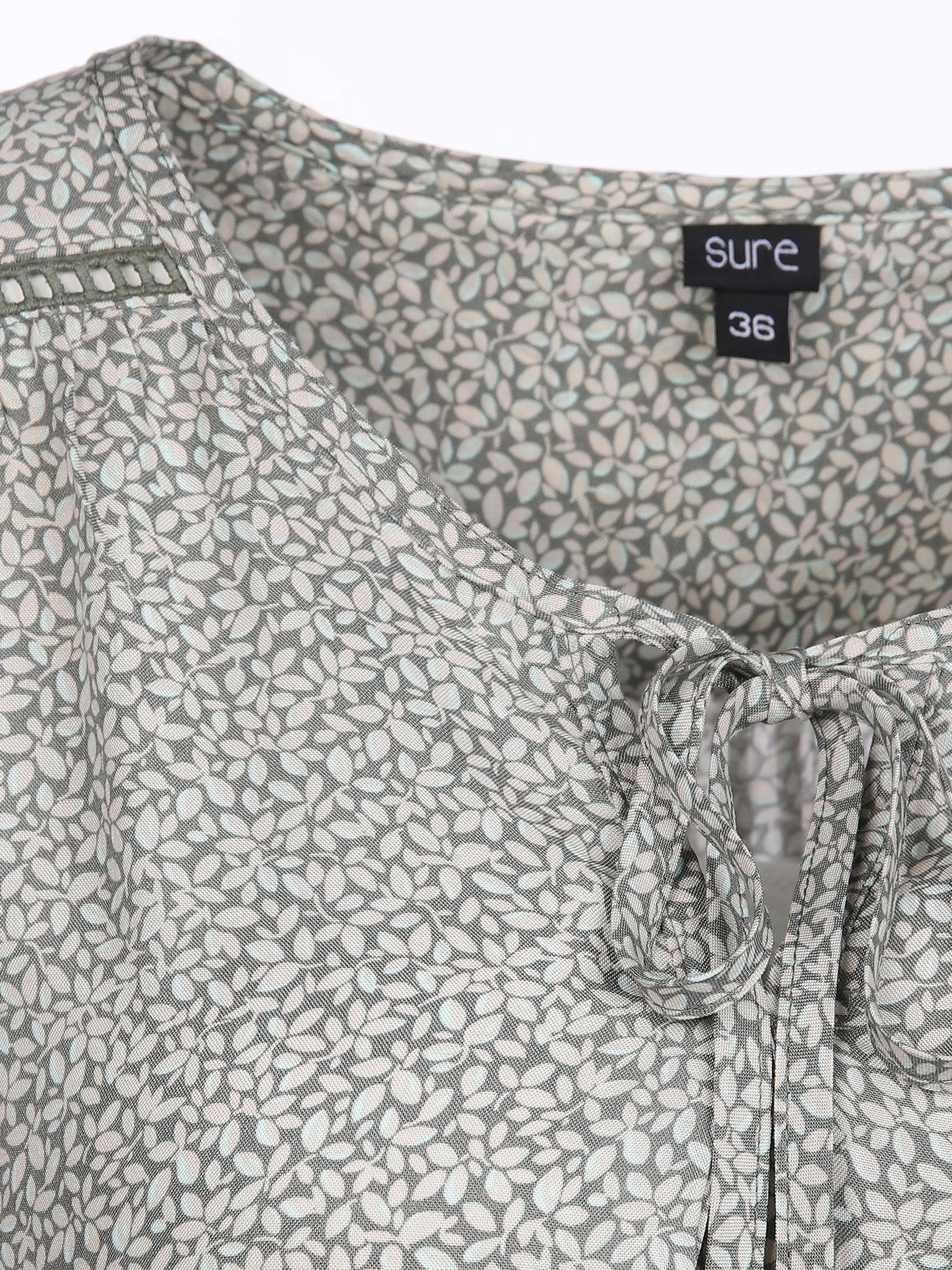 Sure Da-Kleid m. Alloverprint Grün 865302 COL 3 3 Sure Da-Kleid m. Alloverprint Grün 865302 COL 3 3