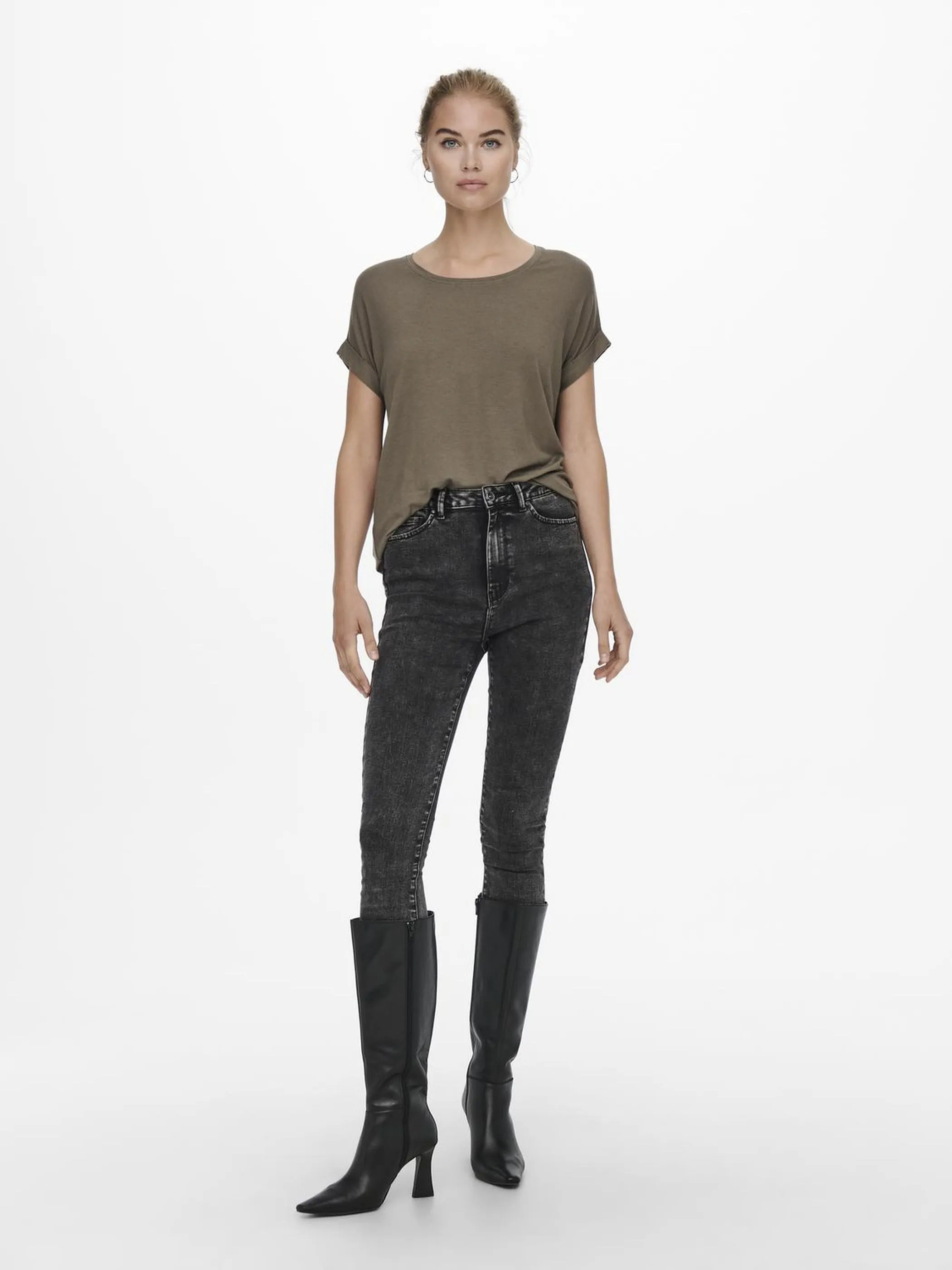 Only 15106662 ONLMOSTER S/S O-NECK Braun 820598 193792 4