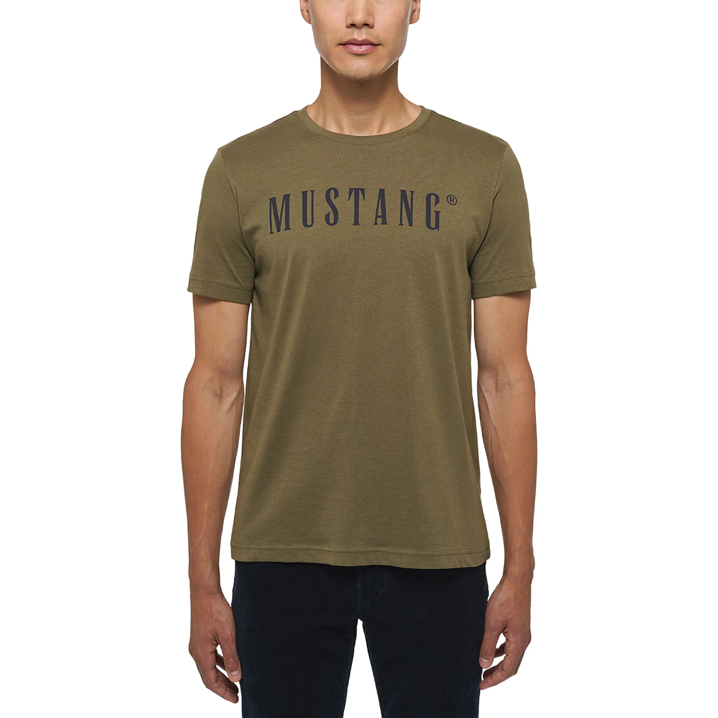 Mustang 1013221 STYLE ALEX C LOGO TEE Grün 874824 6358 4 Mustang 1013221 STYLE ALEX C LOGO TEE Grün 874824 6358 4