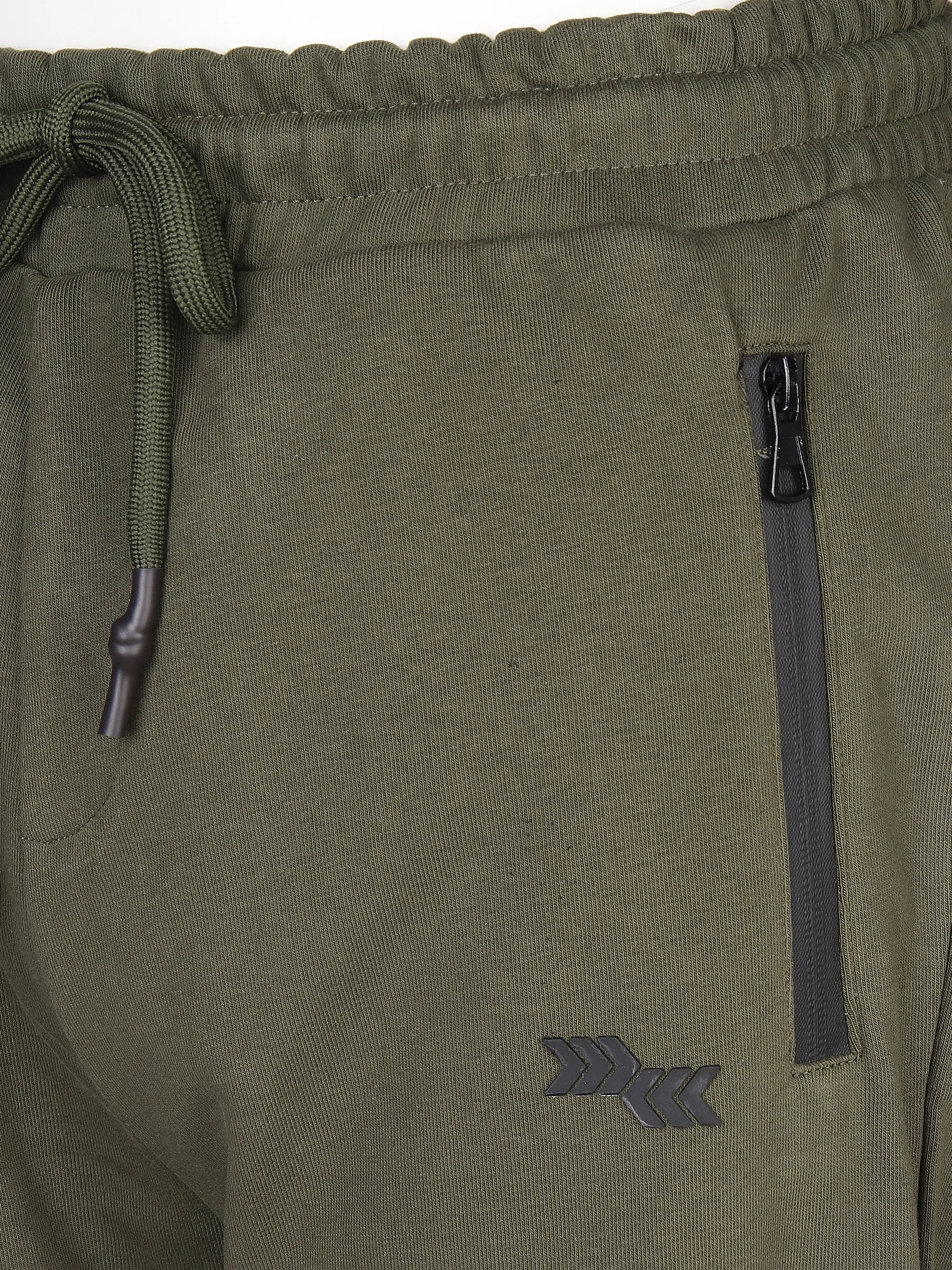 Grinario Sports He-Jogginghose Grün 869896 OLIVE 3
