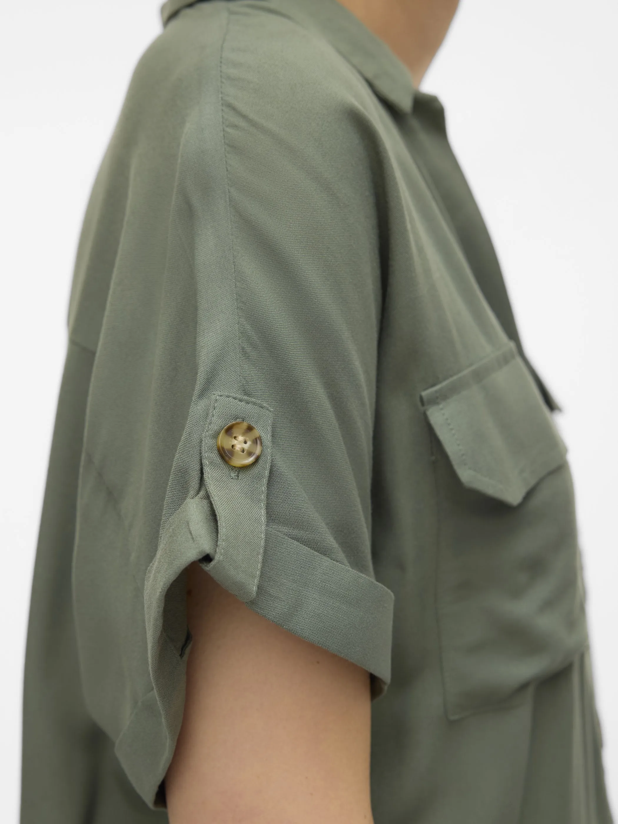 Vero Moda 10310139 VMBUMPY S/S SHIRT WVN Grün 894443 224196 3