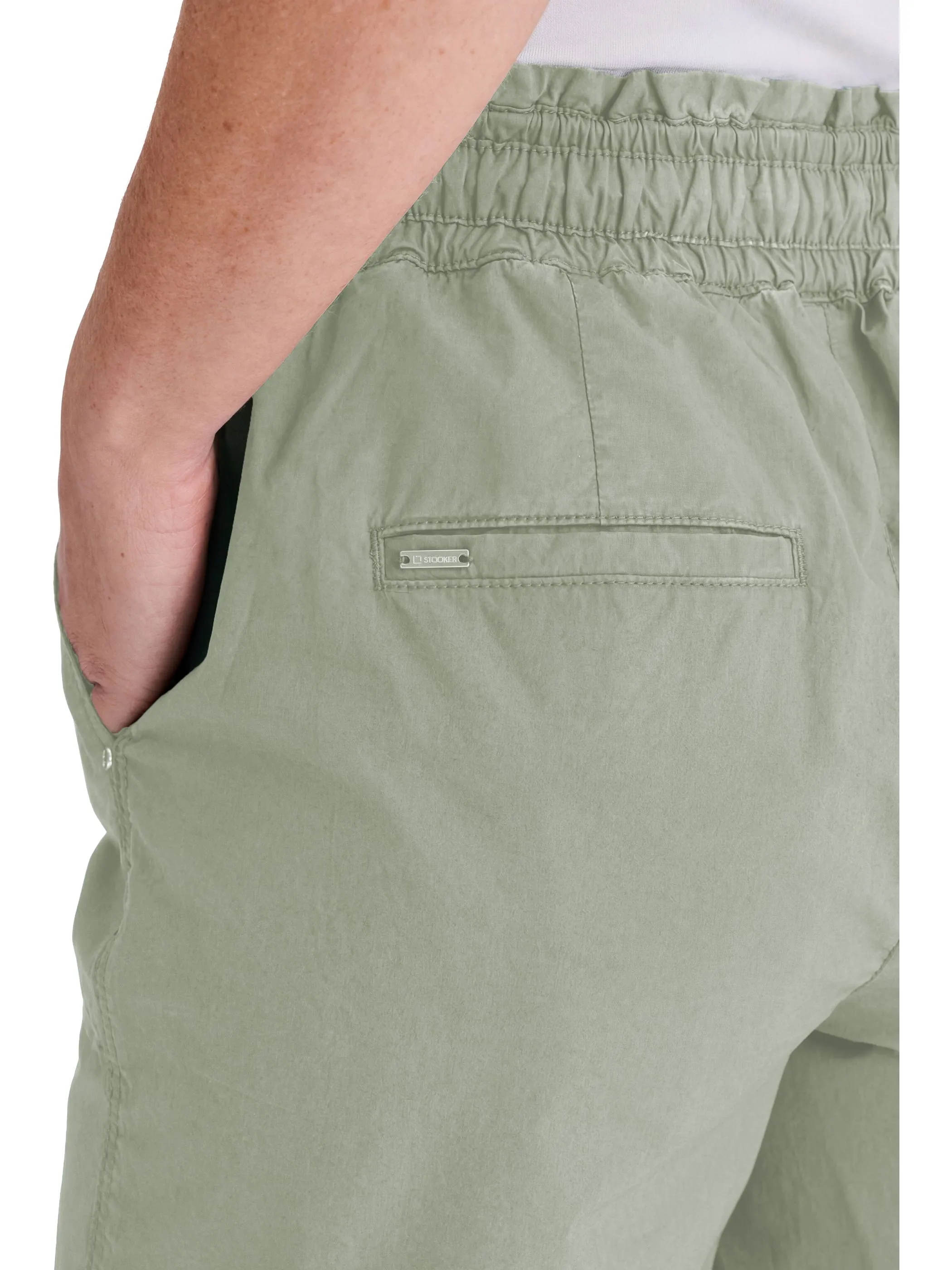Stooker DOB 01540280005176 Da. Fischer Hos Grün 928248 5176 4