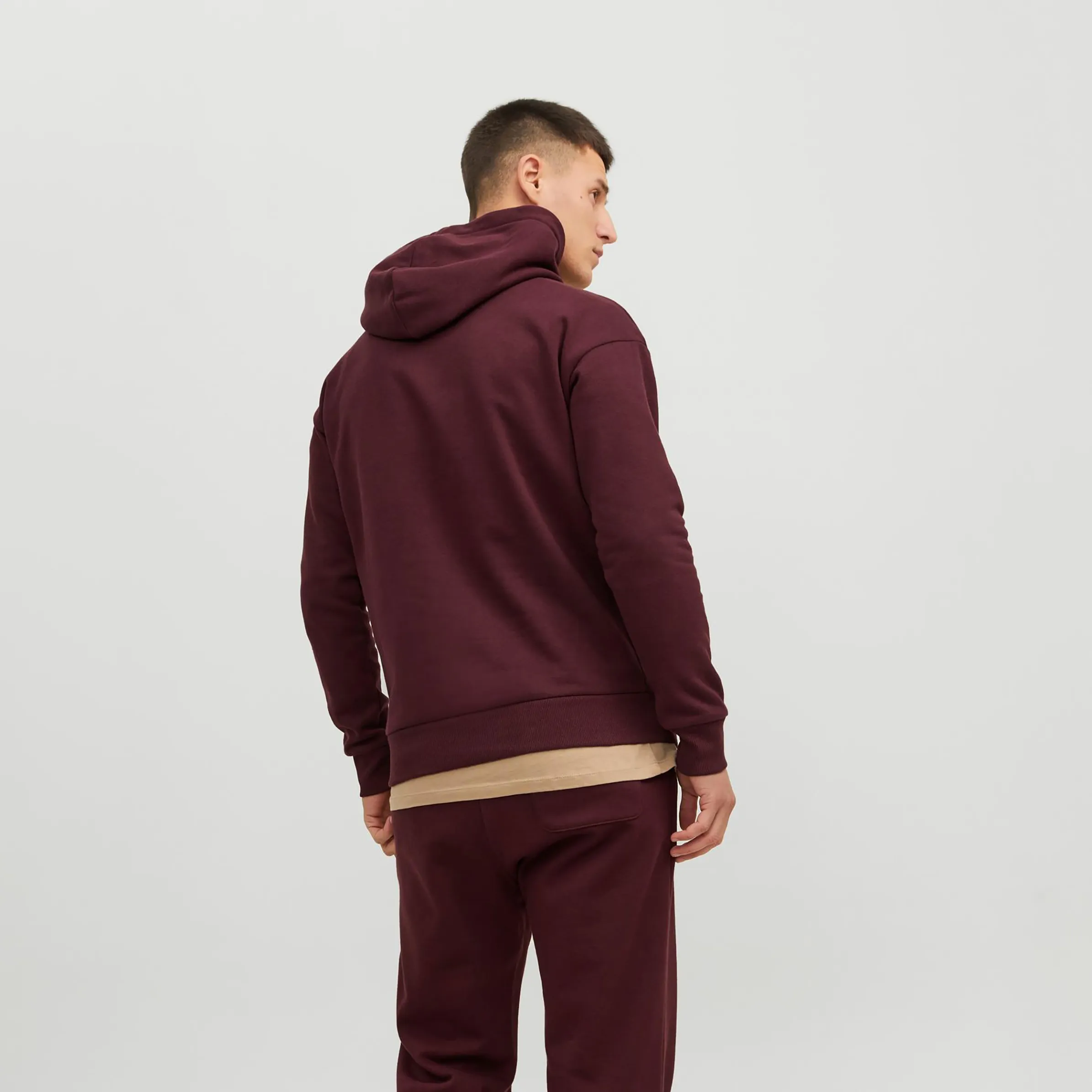 Jack Jones 12236513 JJEJOSH SWEAT HOOD NO Rot 878868 177229 2 Jack Jones 12236513 JJEJOSH SWEAT HOOD NO Rot 878868 177229 2