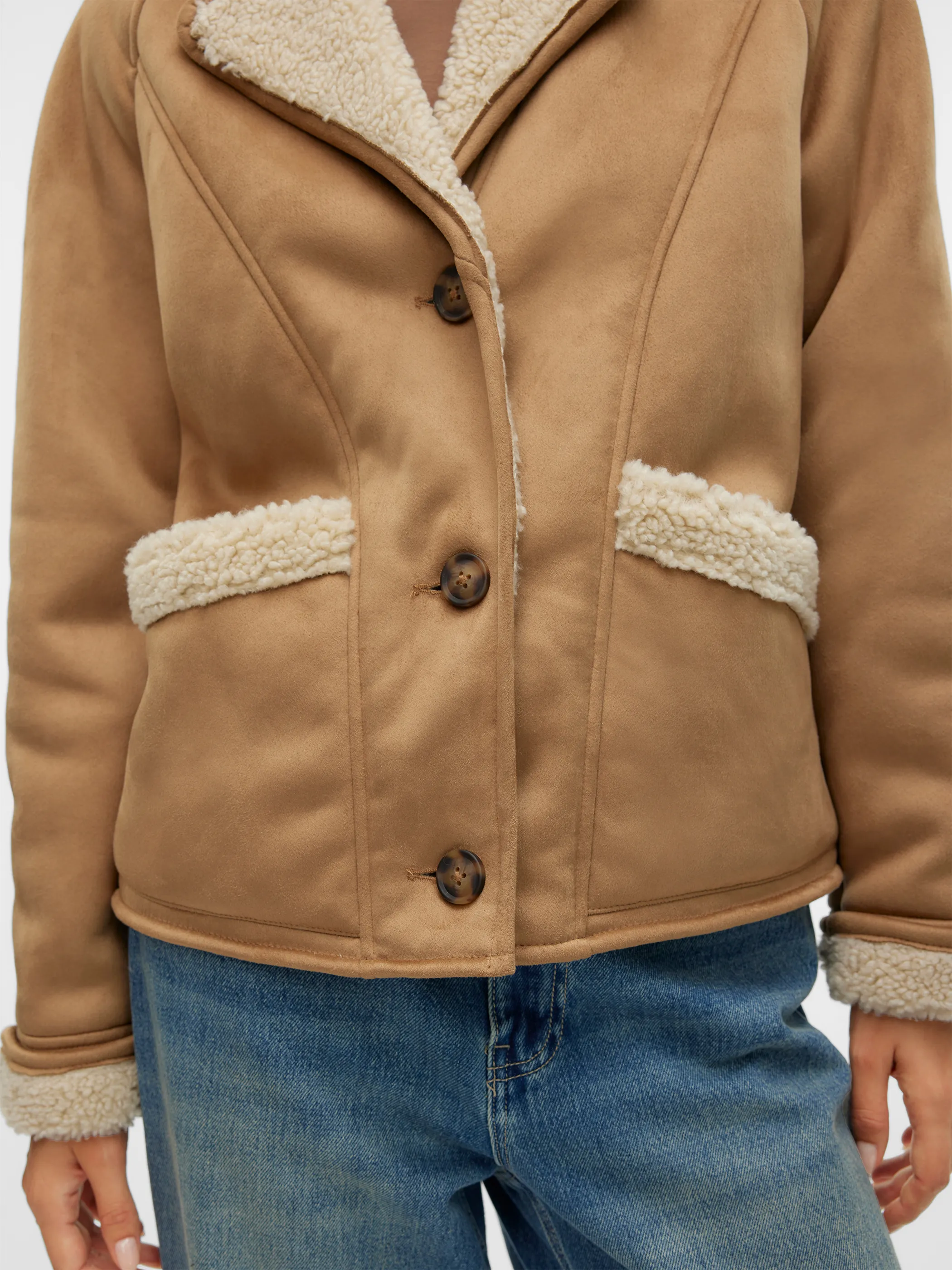 Vero Moda 10313914 VMELLA SHERLING JACKET Braun 898677 202611001 3 Vero Moda 10313914 VMELLA SHERLING JACKET Braun 898677 202611001 3