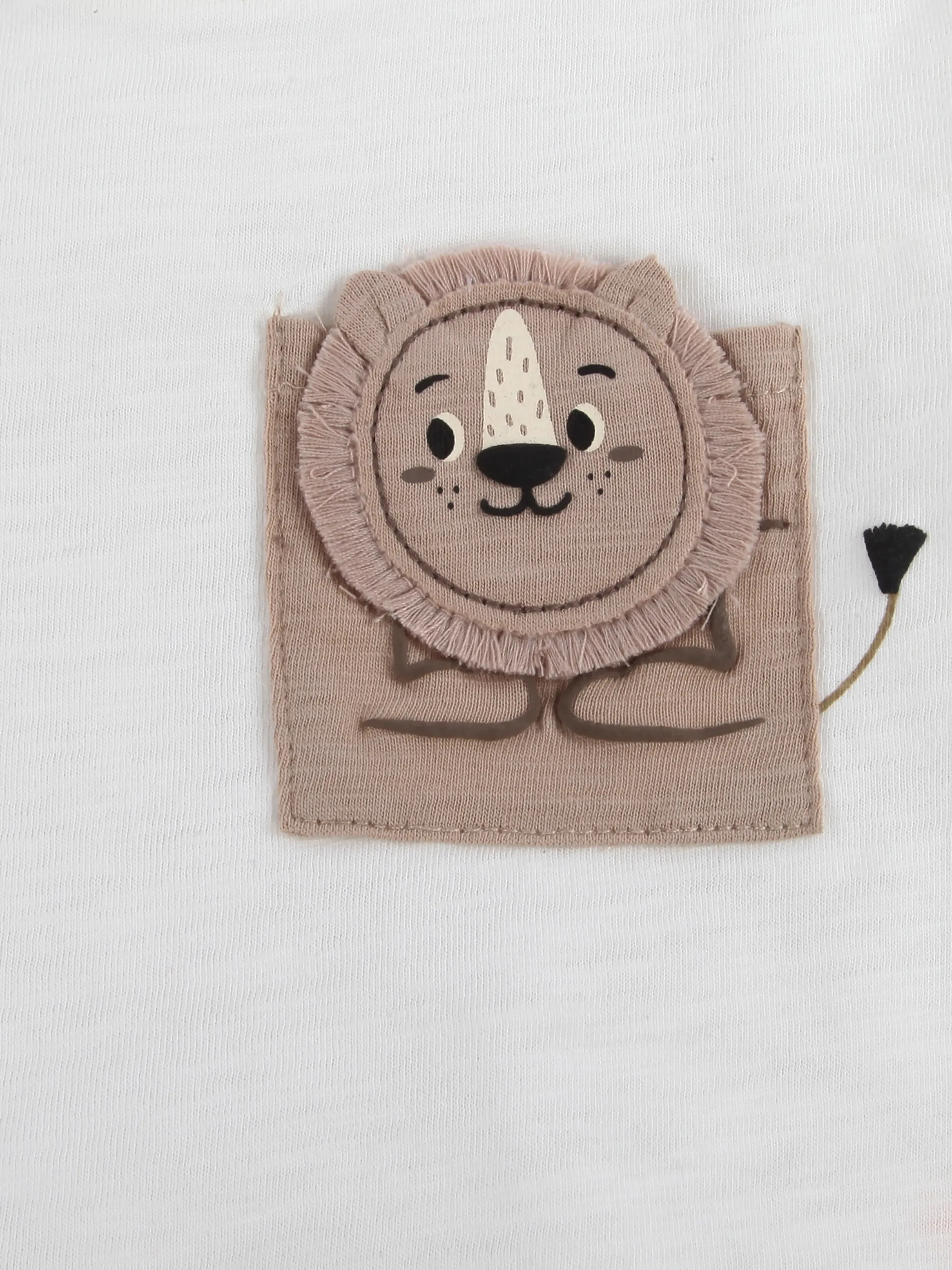 Bubble Gum BJ T-Shirt mit Löwenpatch Weiß 905629 WEIß 3
