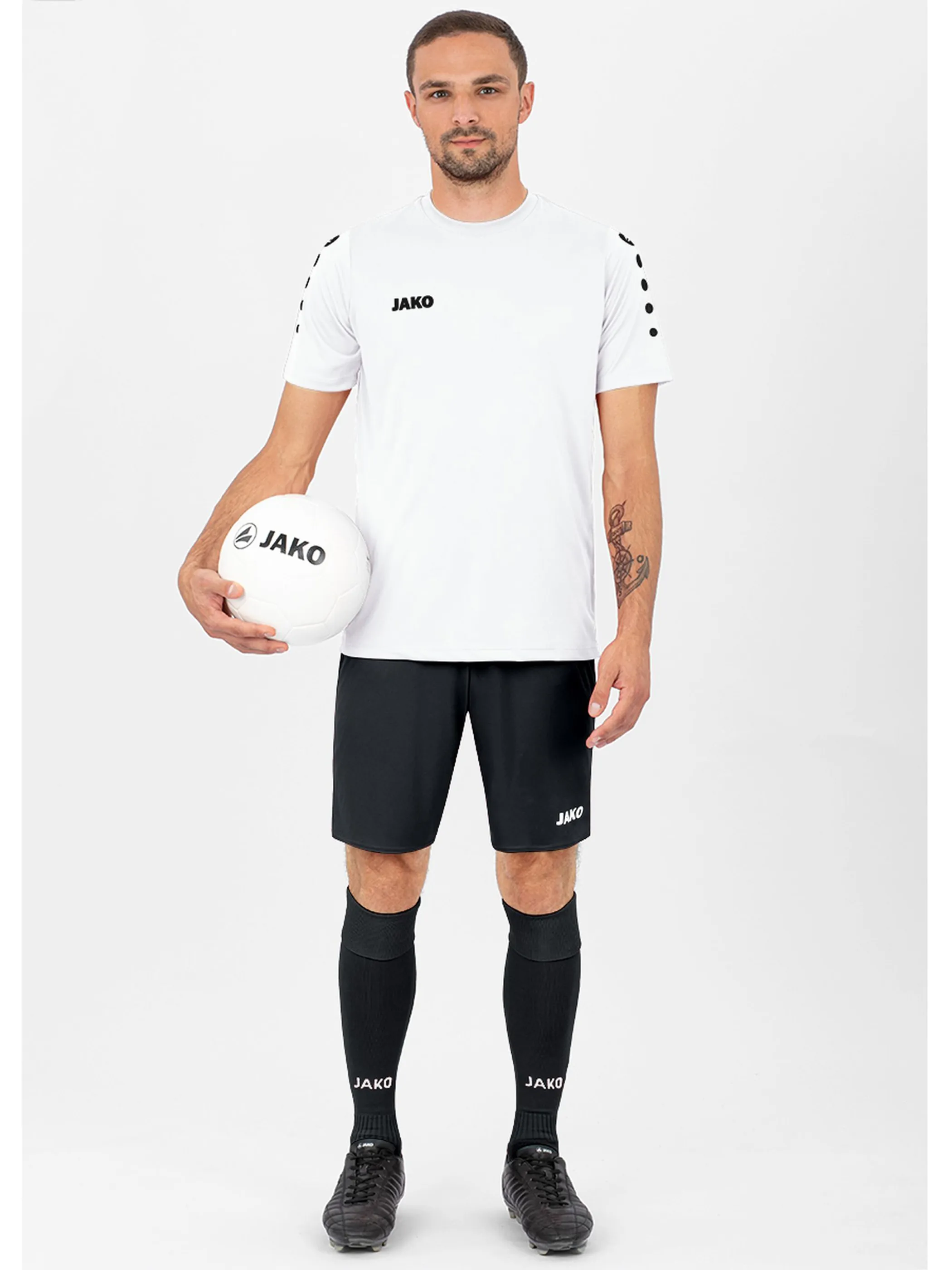 JAKO 4400 Sporthose Manchester 2.0 Schwarz 825568 08 5 JAKO 4400 Sporthose Manchester 2.0 Schwarz 825568 08 5