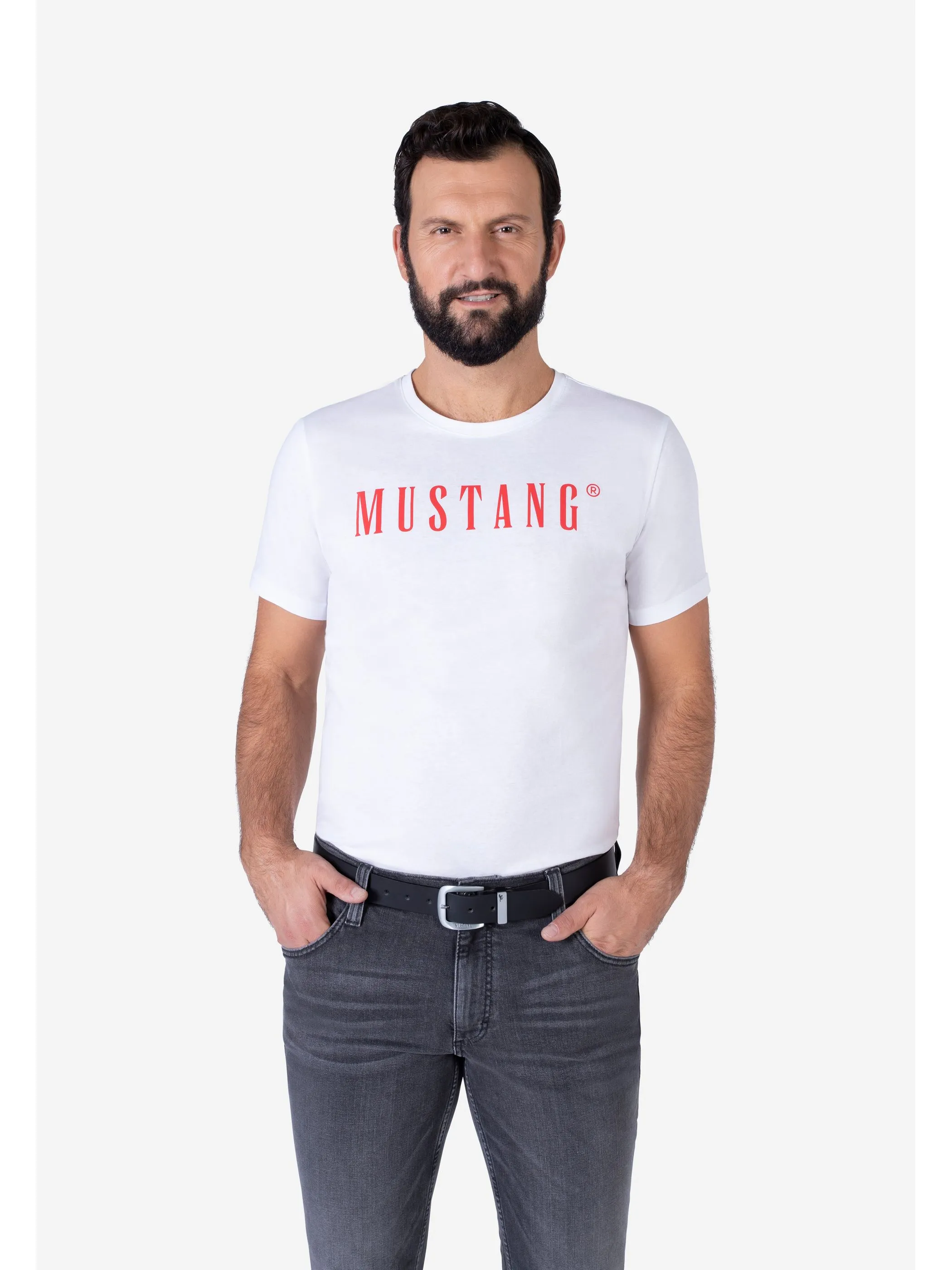 Mustang MG2103L15 35 mm Ledergürtel Q. Schwarz 885643 0791 4 Mustang MG2103L15 35 mm Ledergürtel Q. Schwarz 885643 0791 4