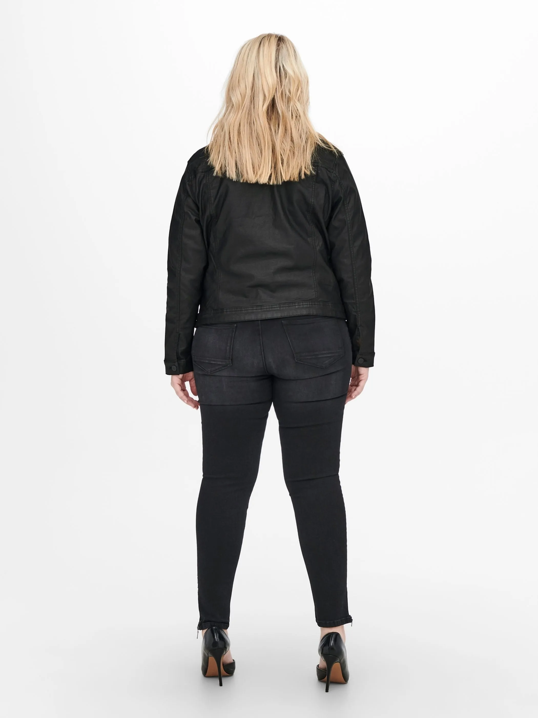 Only Carmakoma 15238716 CARWESPA LIFE JACKET Schwarz 903815 177911001 5 Only Carmakoma 15238716 CARWESPA LIFE JACKET Schwarz 903815 177911001 5