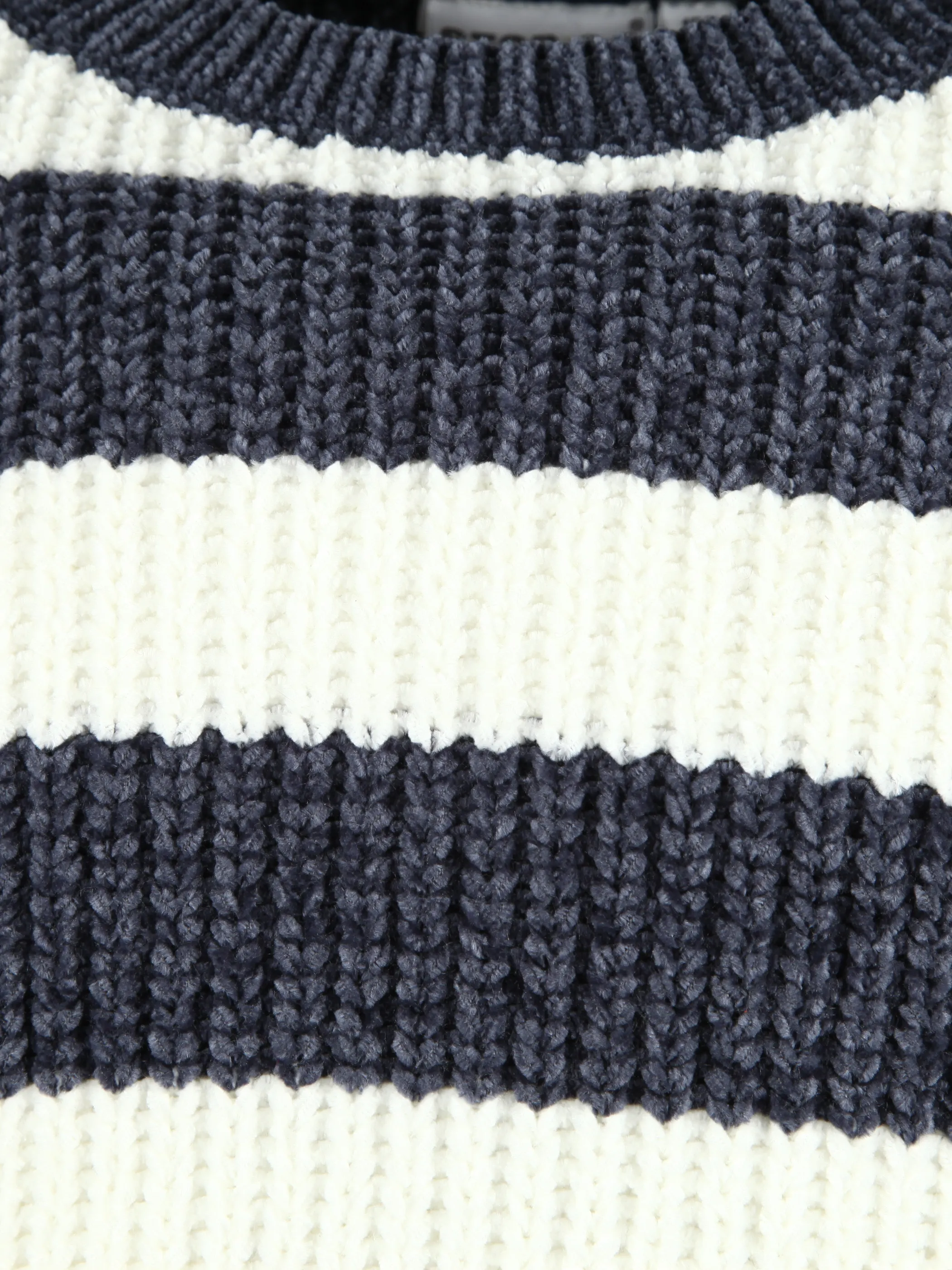 Stop + Go JM Pullover gestreift in weiß + pink Grau 901440 GRAU MEL. 3 Stop + Go JM Pullover gestreift in weiß + pink Grau 901440 GRAU MEL. 3