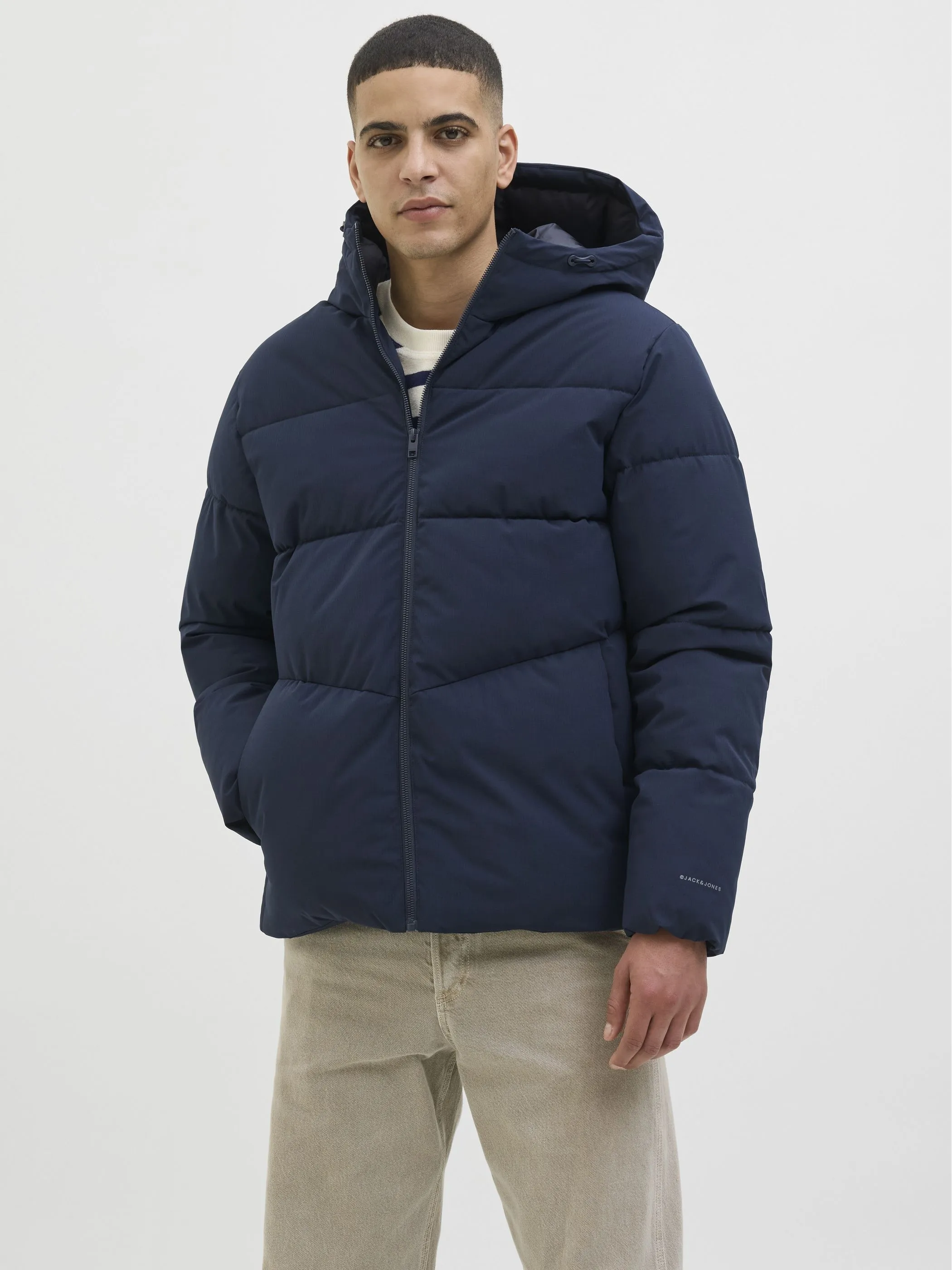 Jack Jones 12283517 JJGLOBAL PUFFER JACKE Schwarz 915257 175917 2 Jack Jones 12283517 JJGLOBAL PUFFER JACKE Schwarz 915257 175917 2