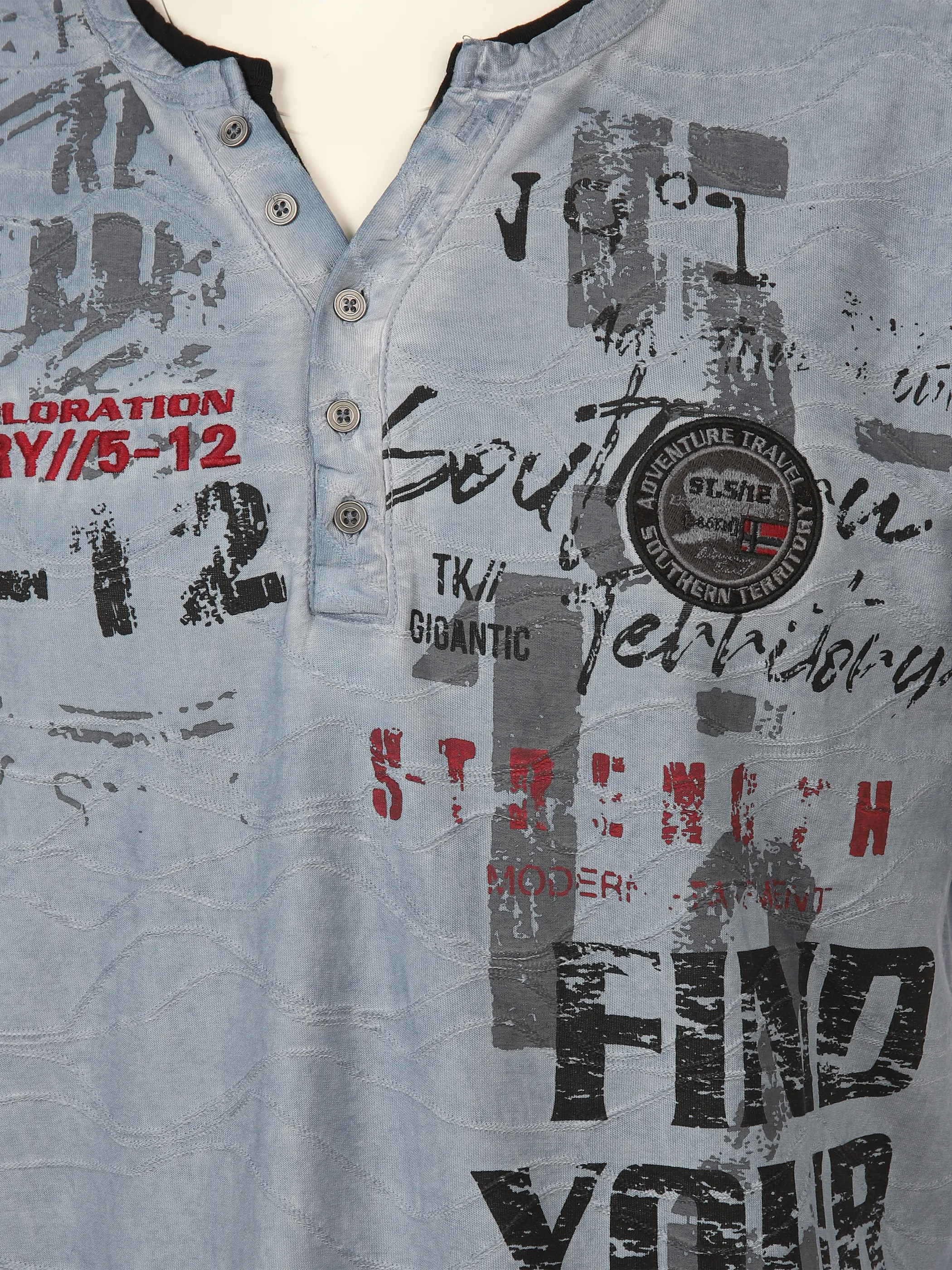 Southern Territory He. Henleyshirt 2in1 Jacq uard 1/2 Arm Blau 894393 NAVY 3 Southern Territory He. Henleyshirt 2in1 Jacq uard 1/2 Arm Blau 894393 NAVY 3