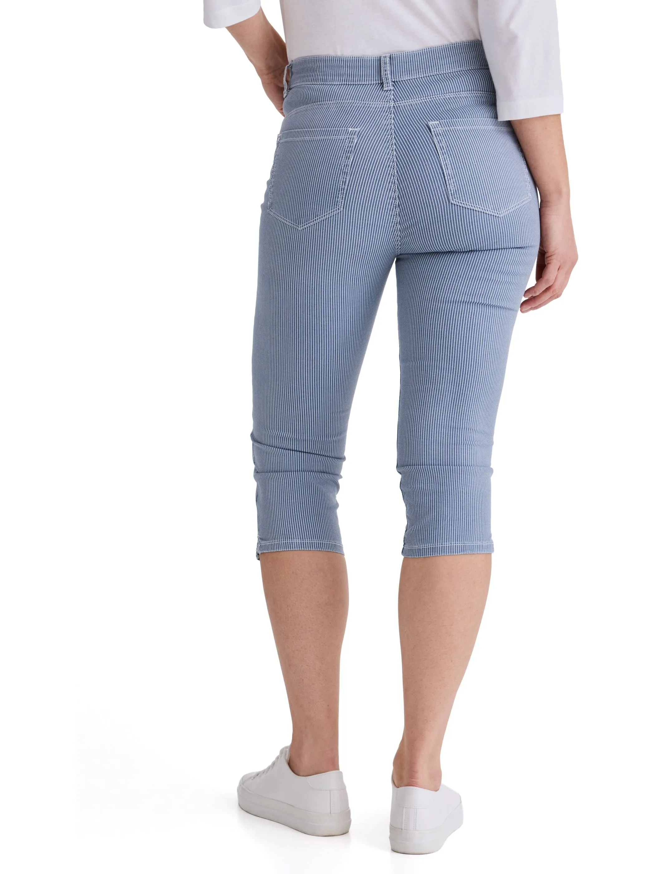 Stooker DOB 22610110009464 Da. Fischer Hos Blau 865714 9464 2