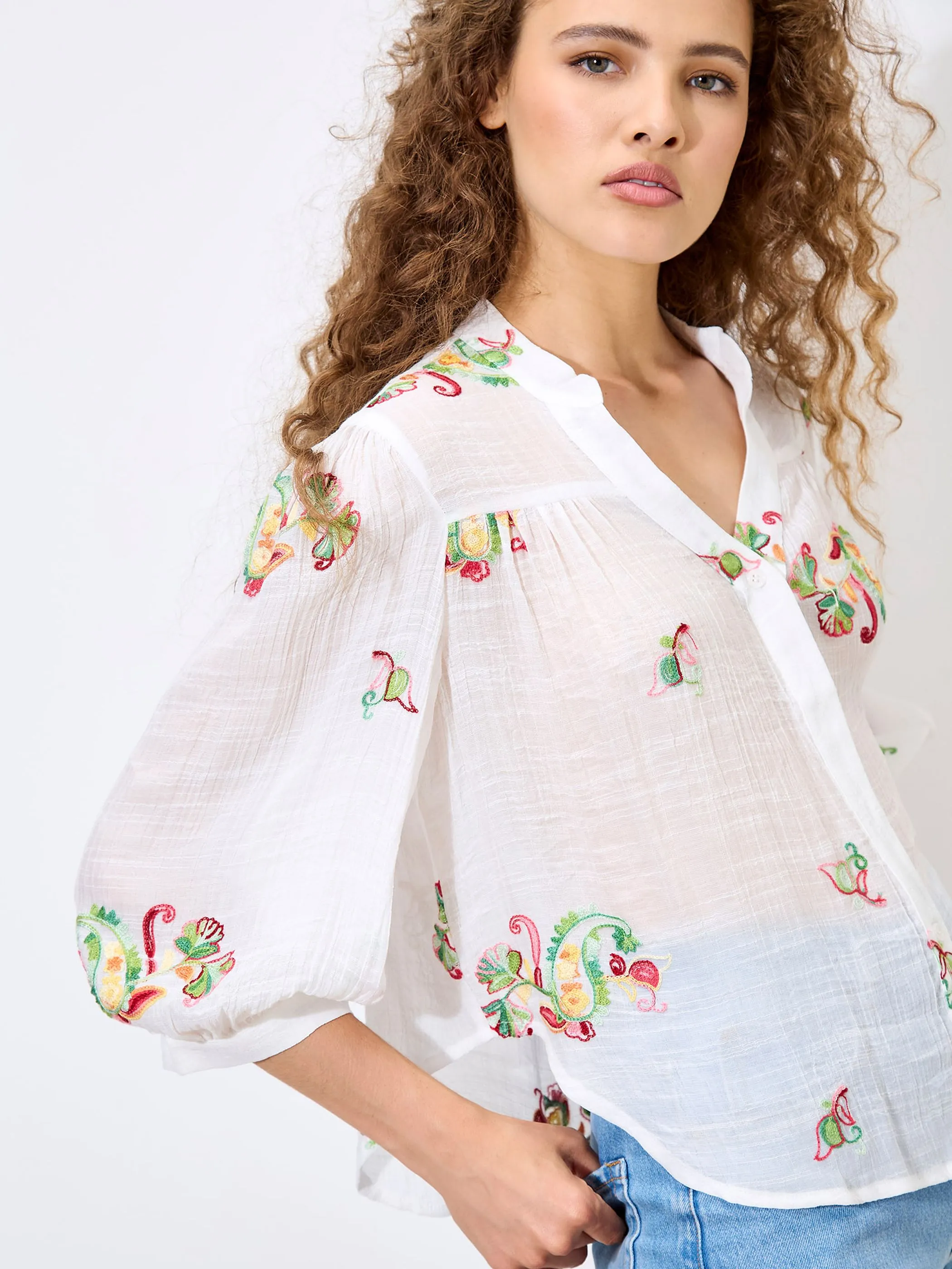Apricot 937093 Apricot Paisley Shimmer Weiß 917125 WHT 2