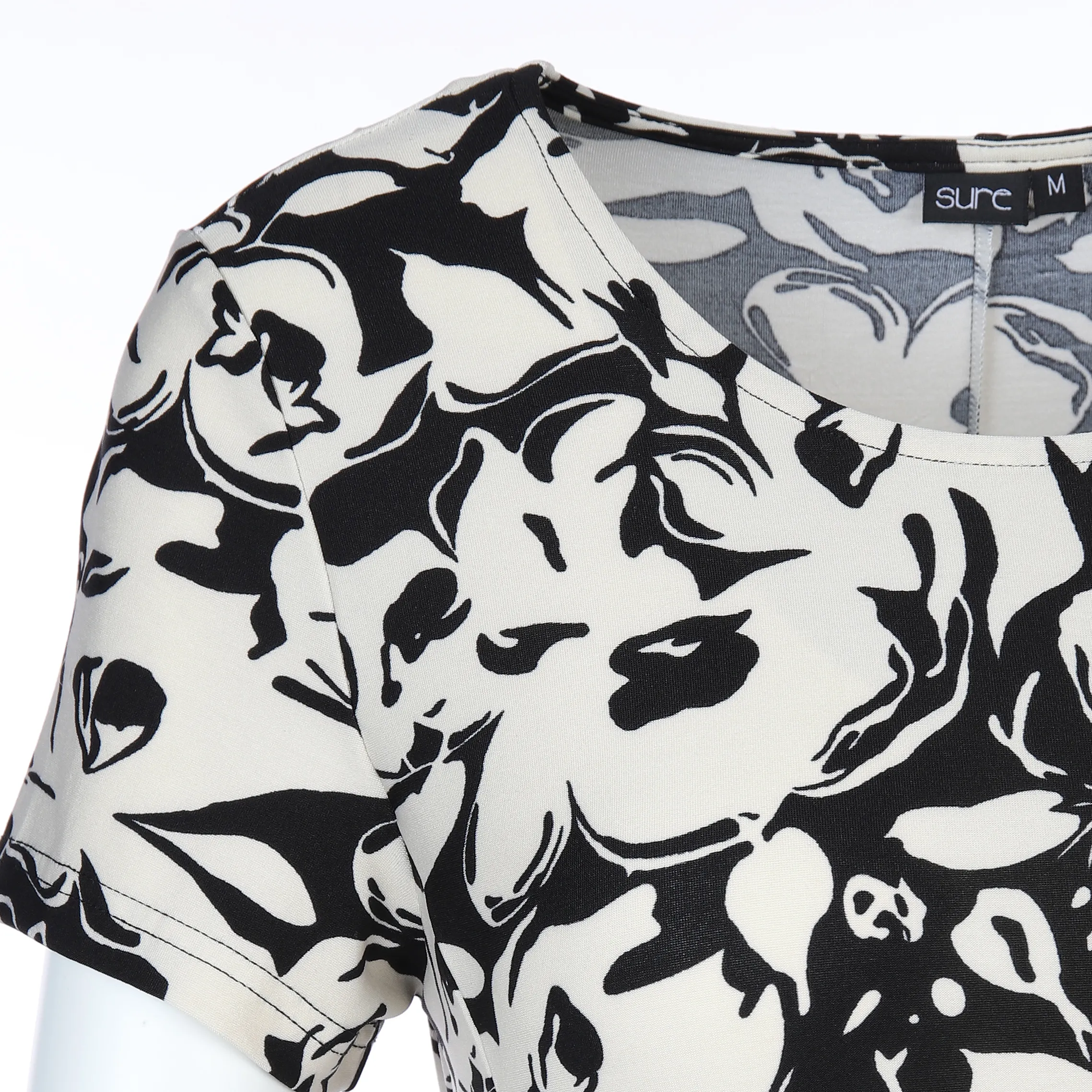 Sure Da-Shirtkleid m. Alloverprint Schwarz 876496 SCHW/OFFW 3 Sure Da-Shirtkleid m. Alloverprint Schwarz 876496 SCHW/OFFW 3