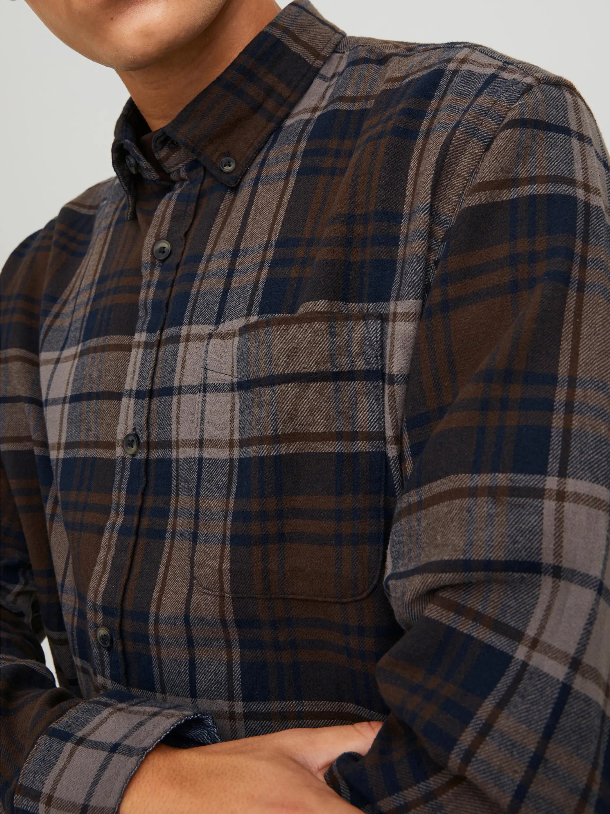 Jack Jones 12209098 JJECLASSIC CHECK SHIR Braun 864748 175693001 4 Jack Jones 12209098 JJECLASSIC CHECK SHIR Braun 864748 175693001 4