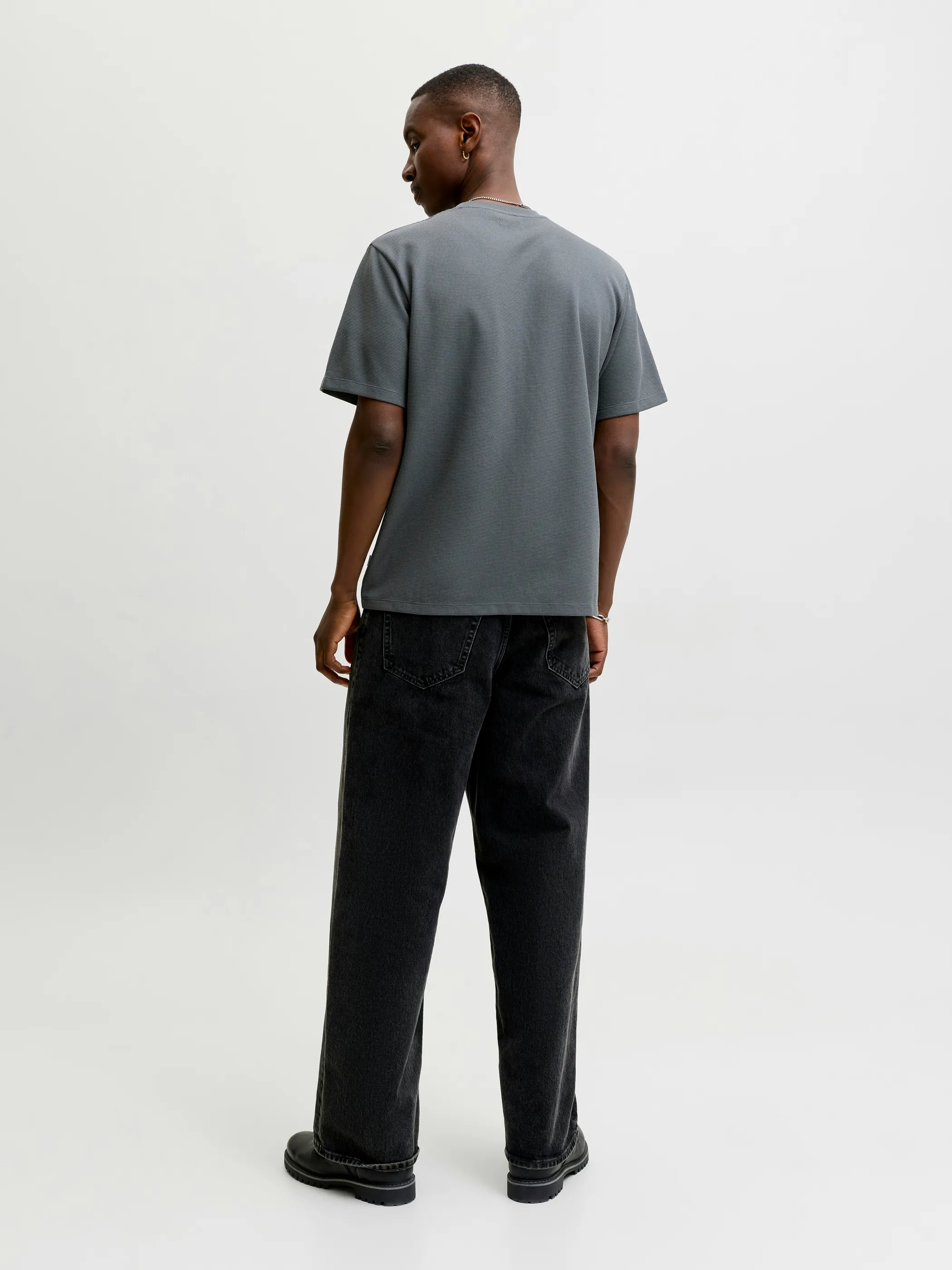 Jack Jones 12278952 JJEAUSTIN TEE SS NOOS Grau 922264 176720 2