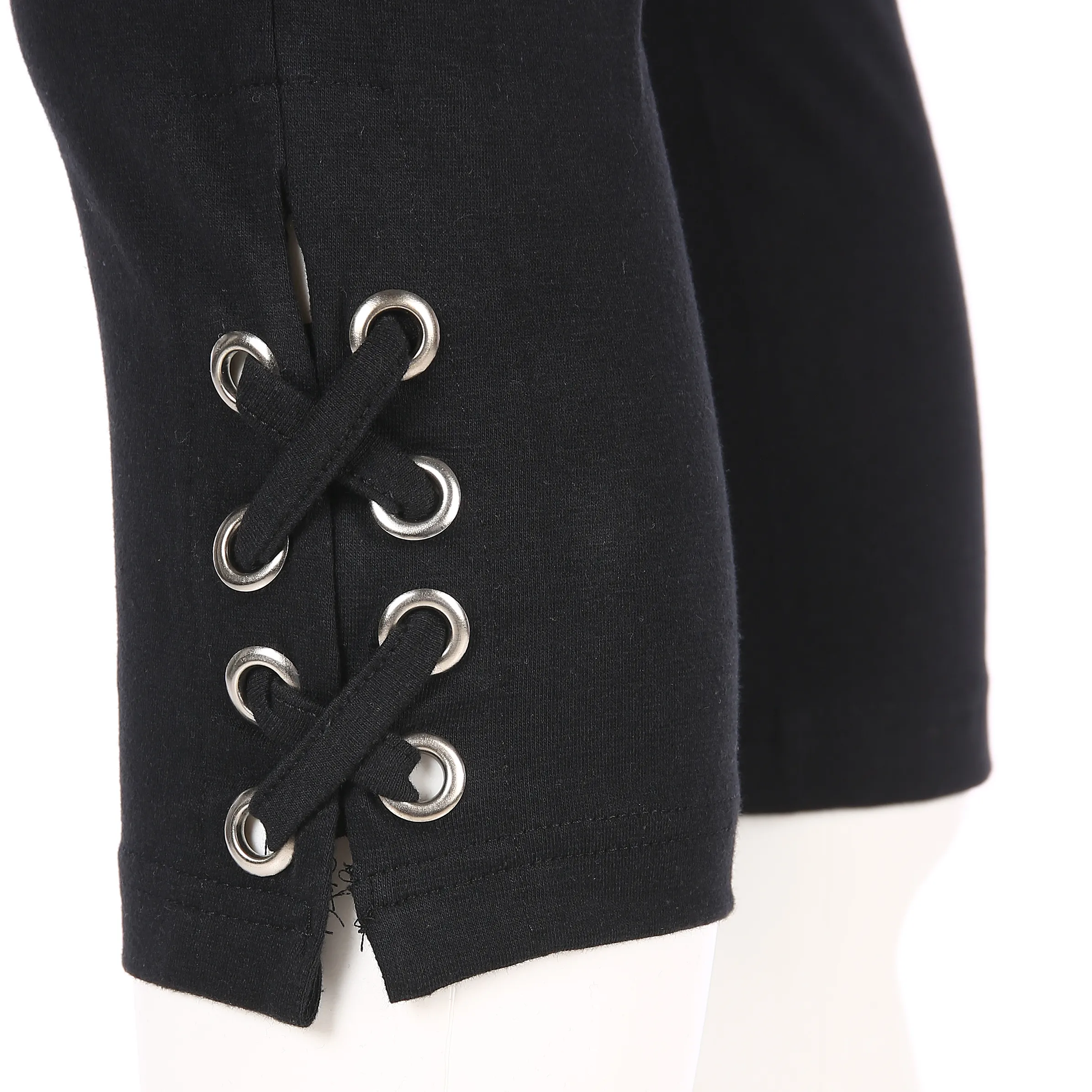 Boule Fashion Da-Capri-Leggings mit Ösen Schwarz 810403 SCHWARZ 3 Boule Fashion Da-Capri-Leggings mit Ösen Schwarz 810403 SCHWARZ 3