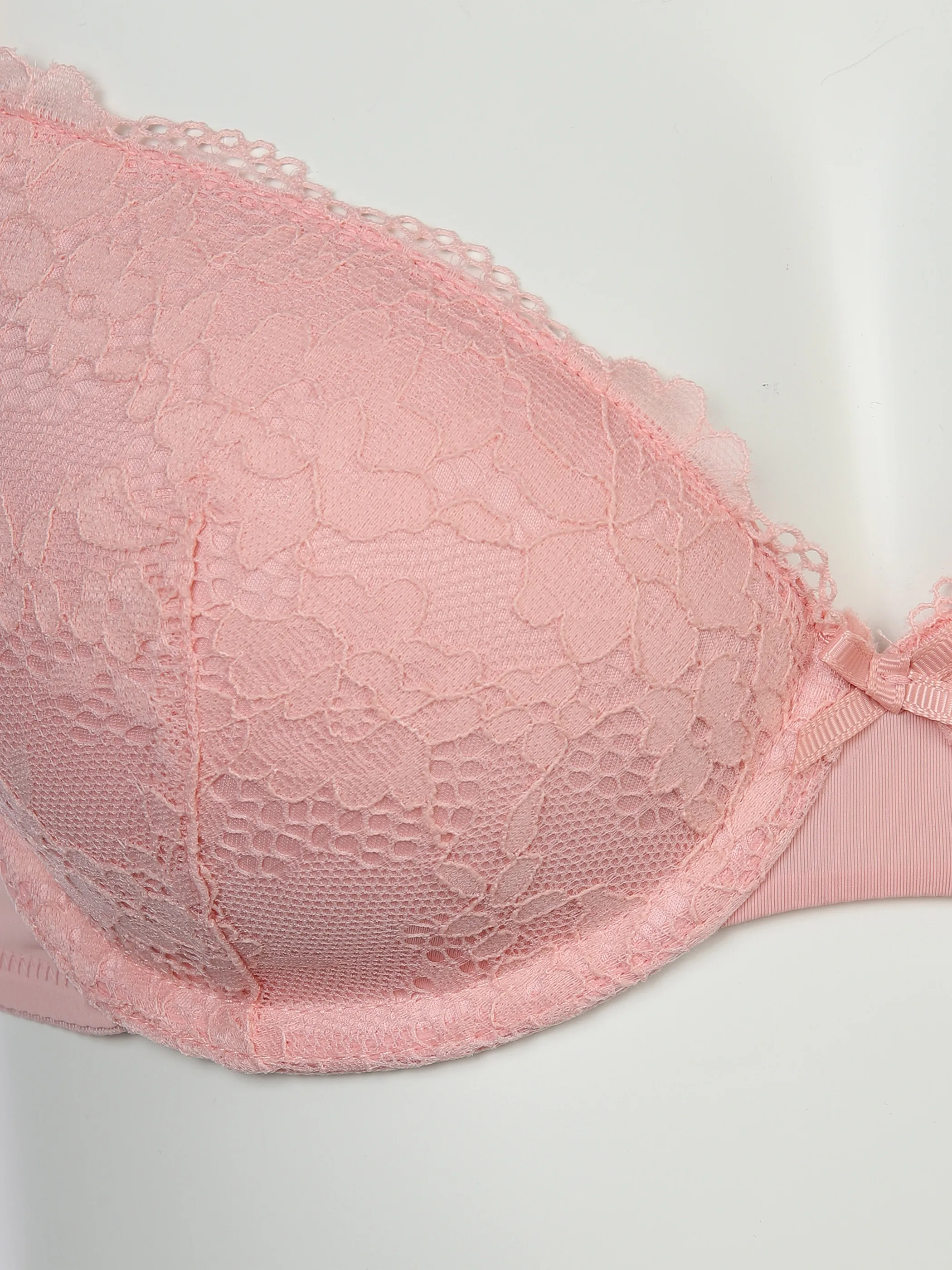 Sure Bügel BH mit Spitze Pink 875624 PINK 3 Sure Bügel BH mit Spitze Pink 875624 PINK 3