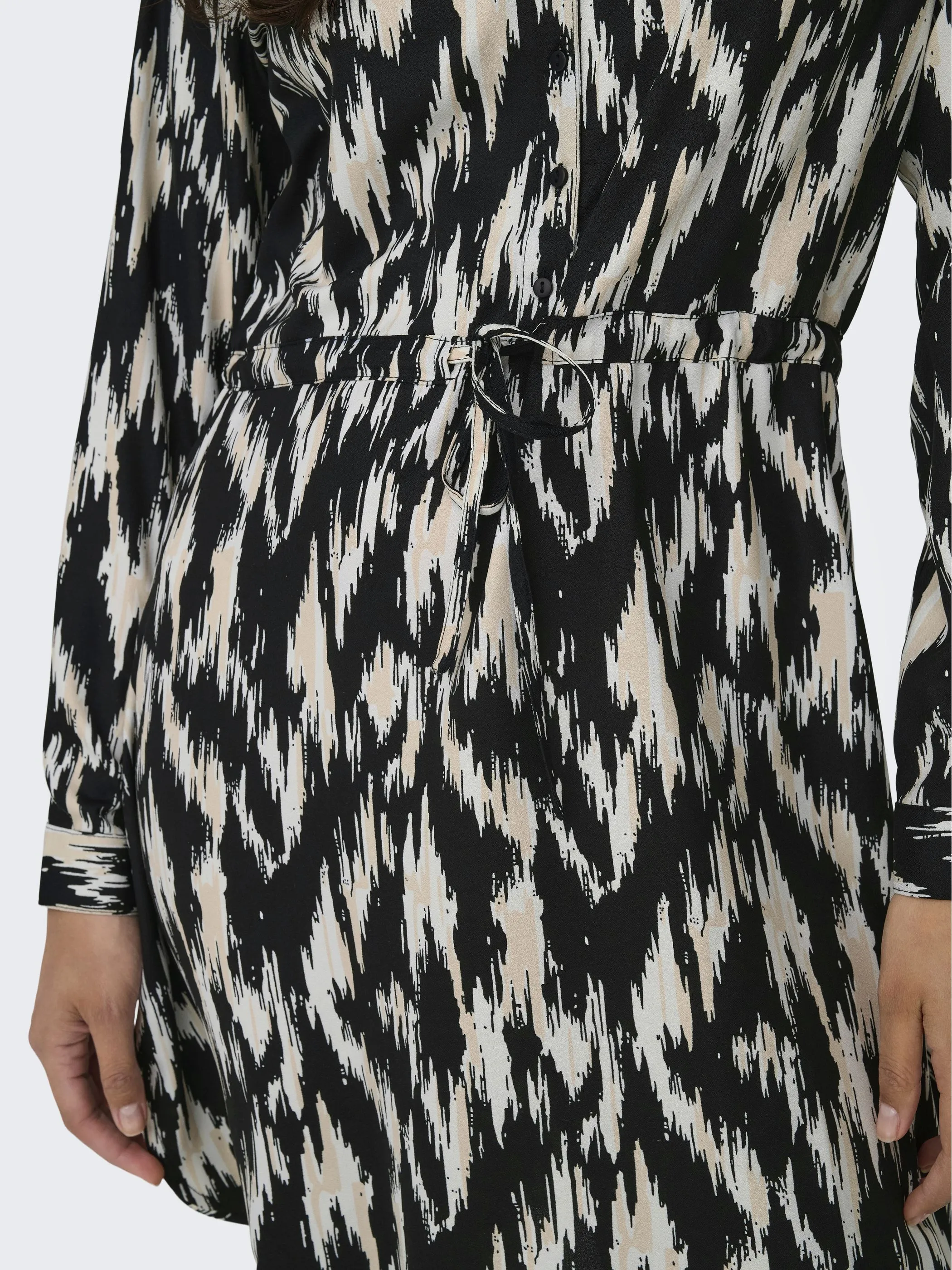 Only 15200543 ONLCORY L/S V-NECK TU Schwarz 842631 177911048 3 Only 15200543 ONLCORY L/S V-NECK TU Schwarz 842631 177911048 3