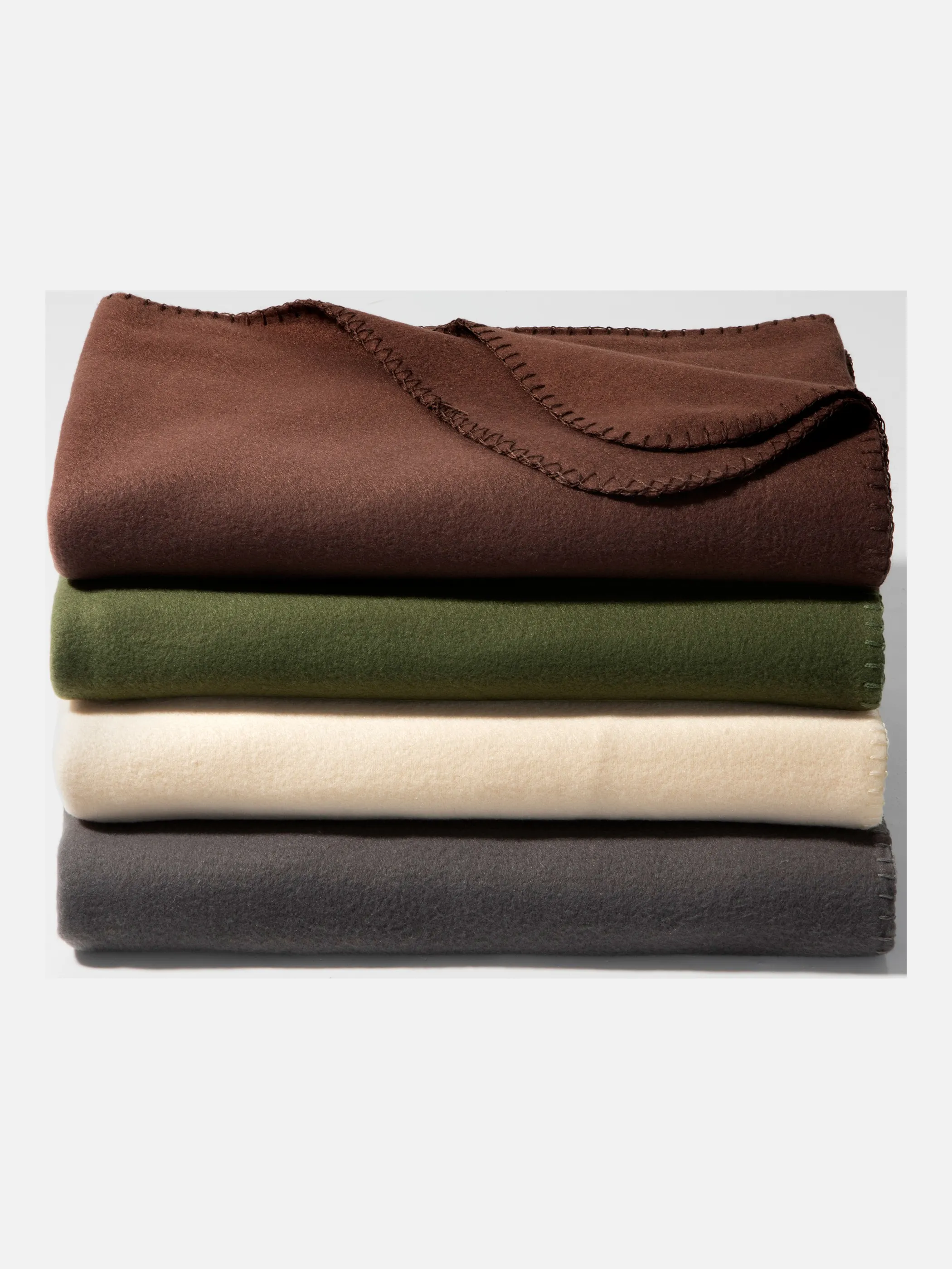 Dream House Fleecedecke 130x170cm uni Grün 849280 KHAKI 4 Dream House Fleecedecke 130x170cm uni Grün 849280 KHAKI 4
