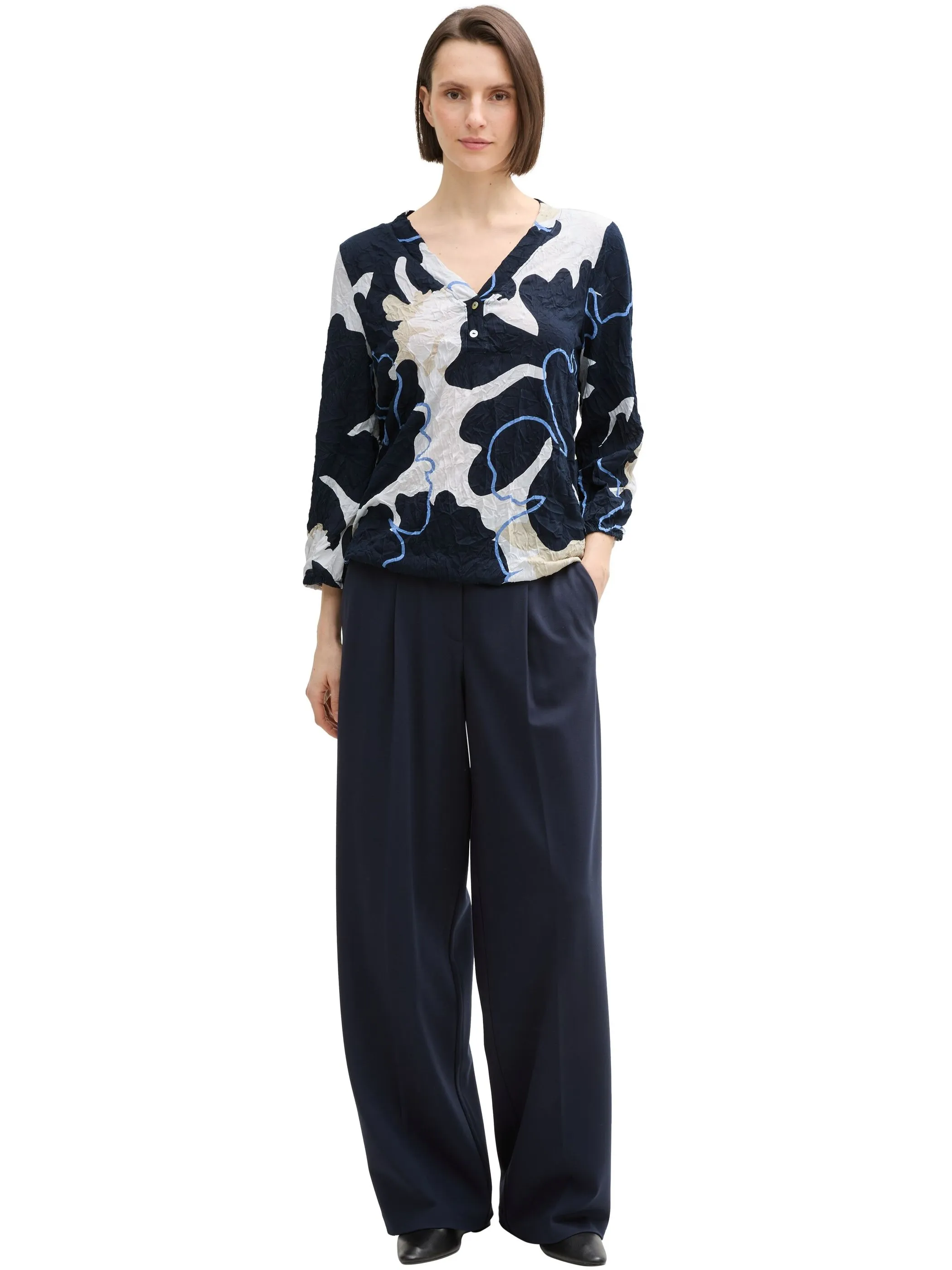 Tom Tailor 1045560 NOS T-shirt v-neck crincle Marine 905963 37124 2 Tom Tailor 1045560 NOS T-shirt v-neck crincle Marine 905963 37124 2