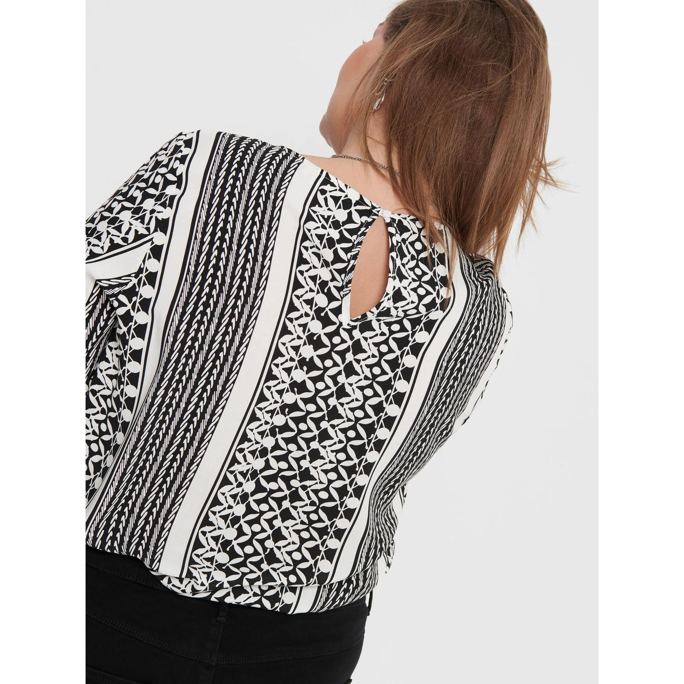 Only Carmakoma 15206071 CARMARRAKESH SS TOP A Schwarz 837501 177911001 5 Only Carmakoma 15206071 CARMARRAKESH SS TOP A Schwarz 837501 177911001 5