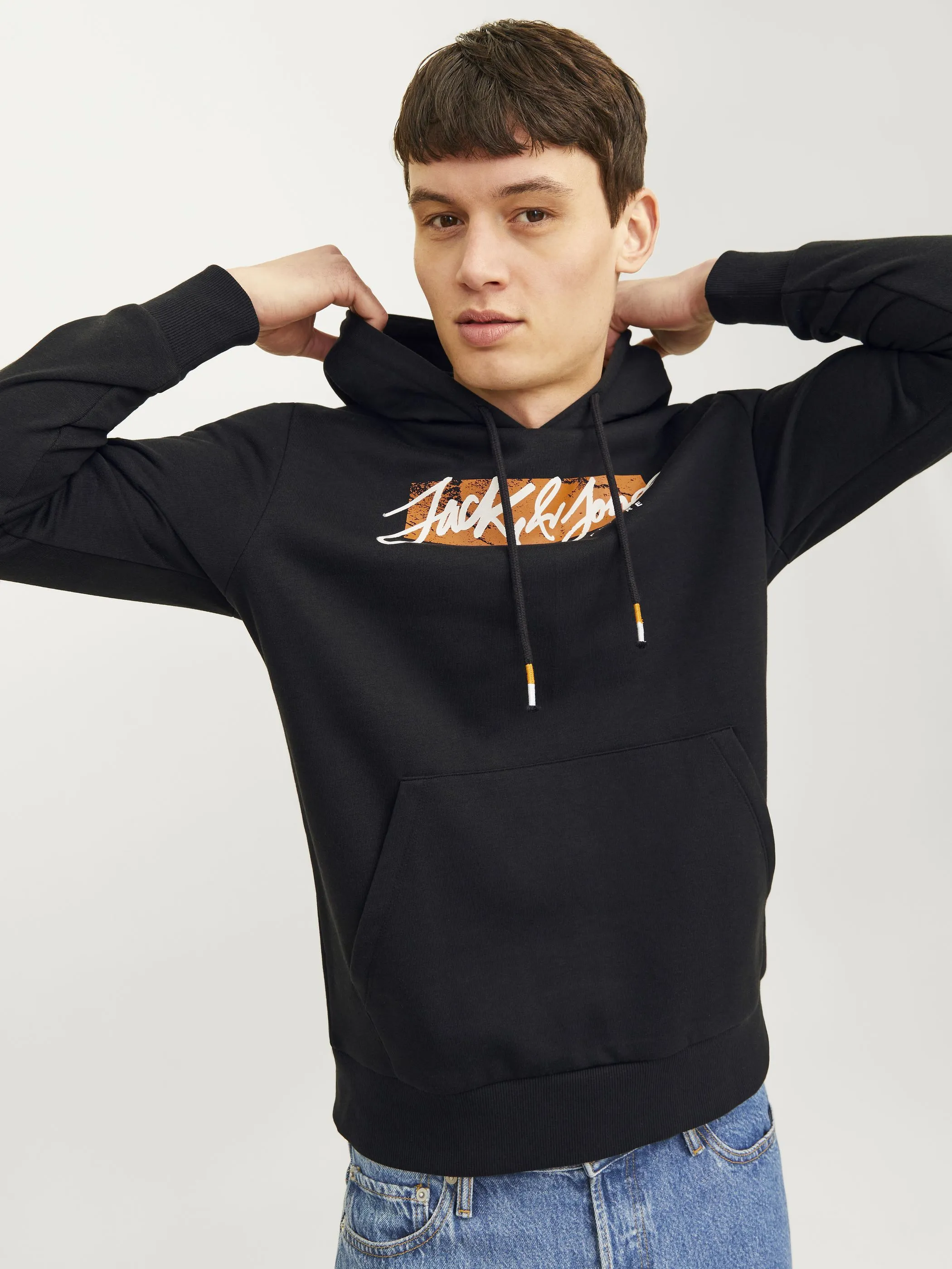 Jack Jones 12256807 JJTILEY SWEAT HOOD LN Schwarz 898089 178012 2