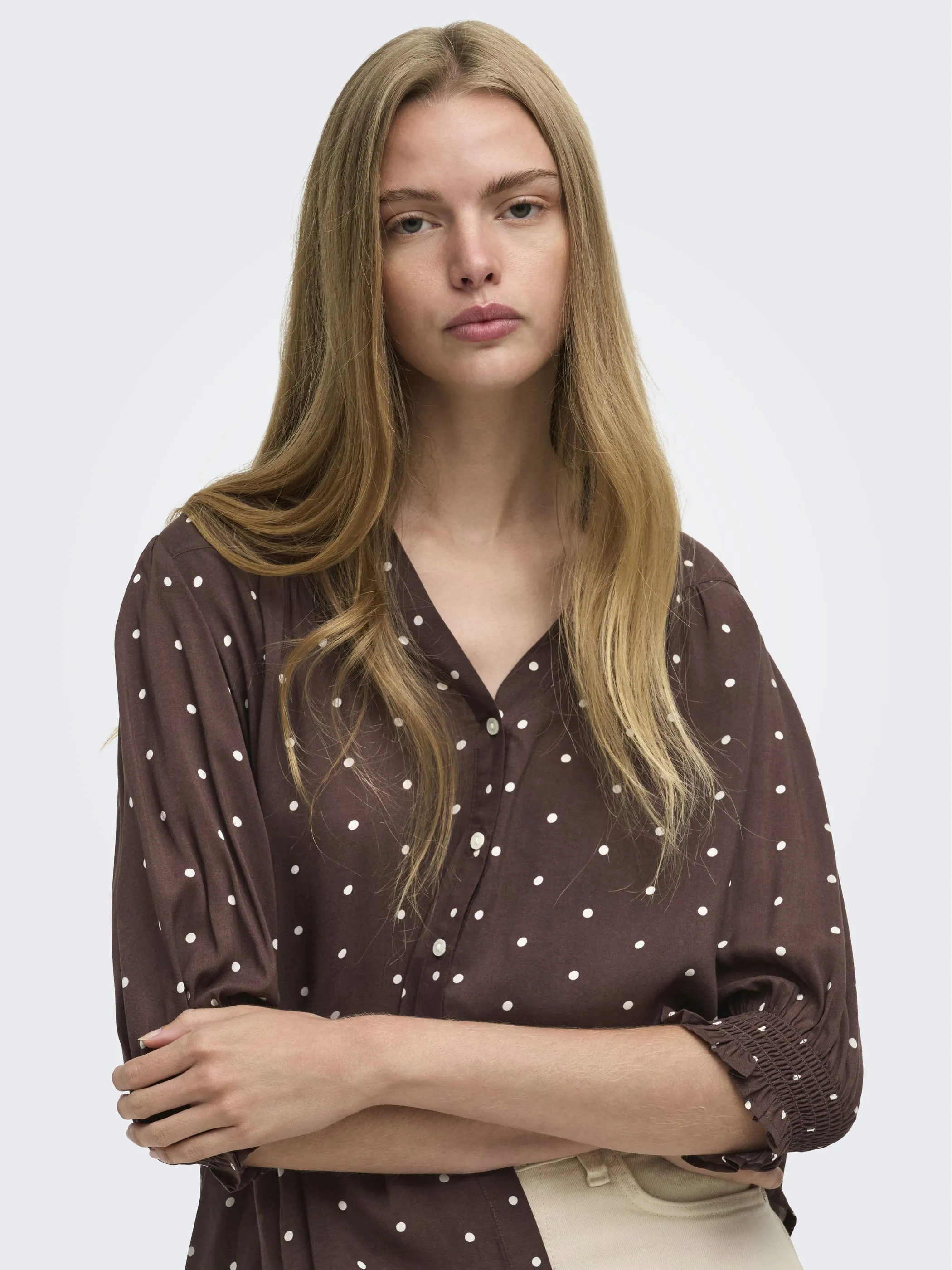 Only 15332997 ONLRAYA 3/4 SHIRT WVN Braun 906669 212012023 3