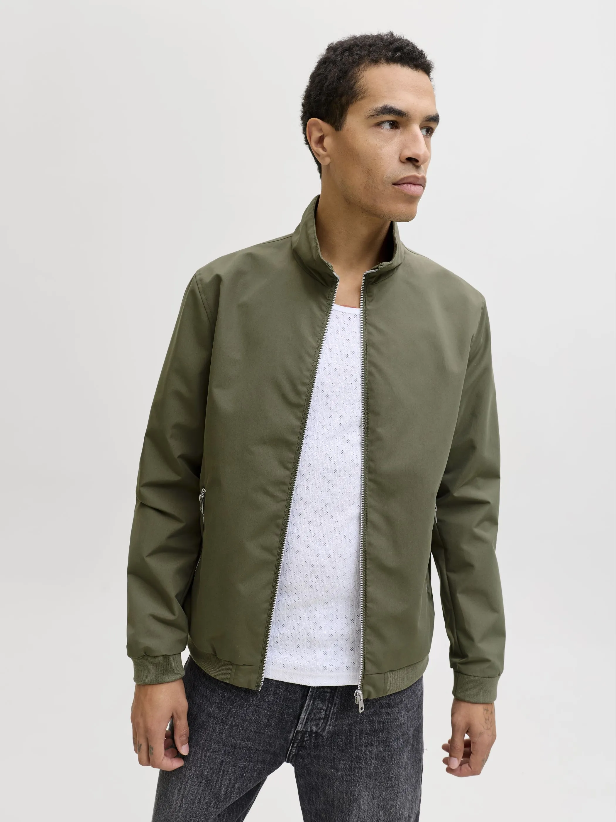 Jack Jones 12204277 JJERUSH HARRINGTON BO Grün 872235 176003