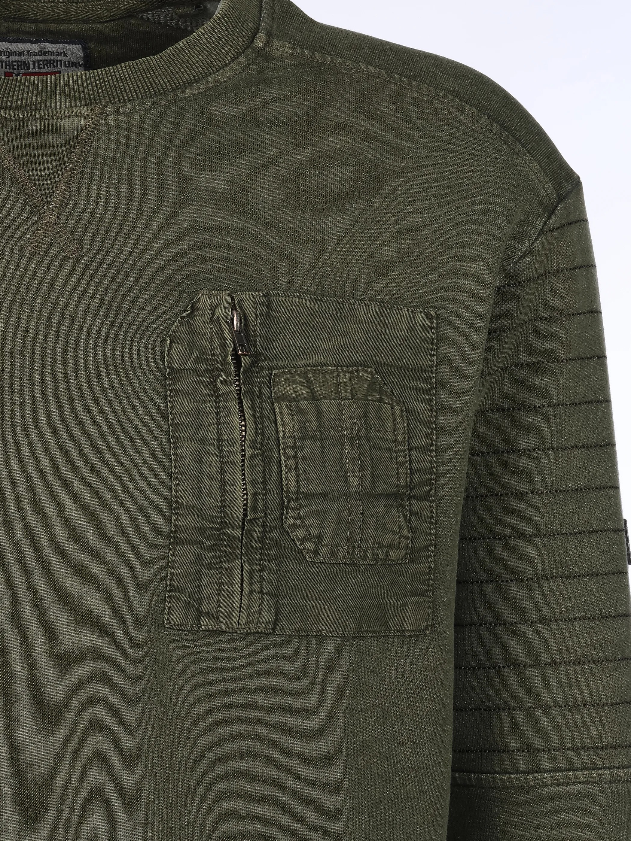Southern Territory He. Sweatshirt Brusttasche Oliv 918971 051 3